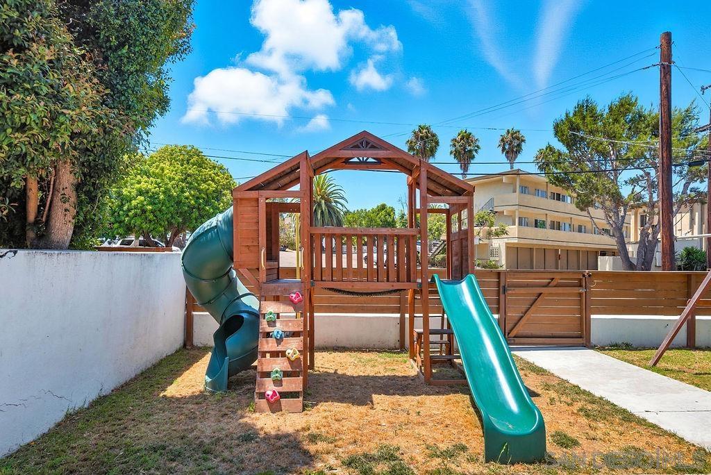 Detail Gallery Image 44 of 47 For 520  Grant Street, Oceanside,  CA 92054 - 5 Beds | 3 Baths