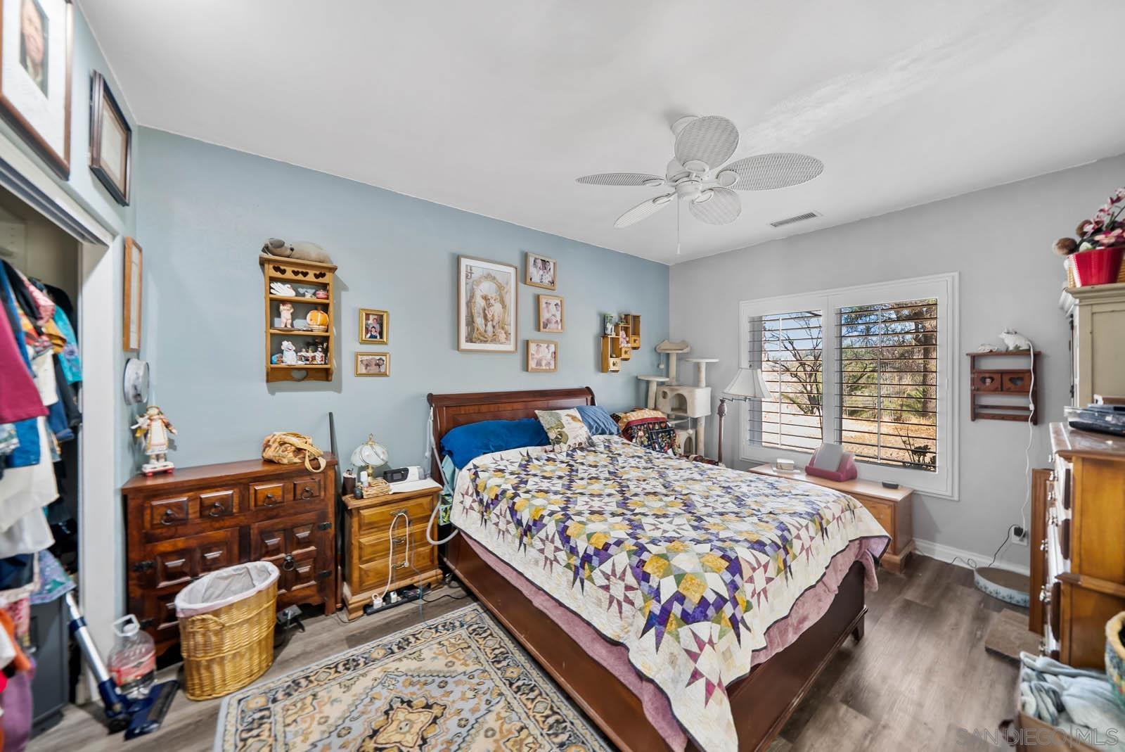 Detail Gallery Image 16 of 56 For 30920  Palm Ave, Hemet,  CA 92543 - 4 Beds | 2/1 Baths