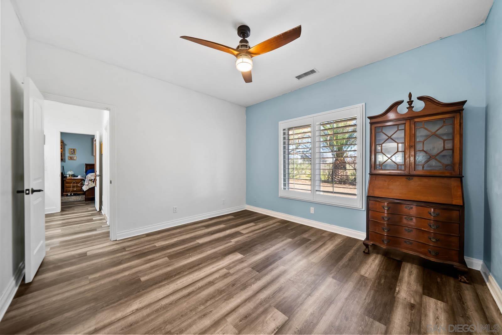 Detail Gallery Image 18 of 56 For 30920  Palm Ave, Hemet,  CA 92543 - 4 Beds | 2/1 Baths