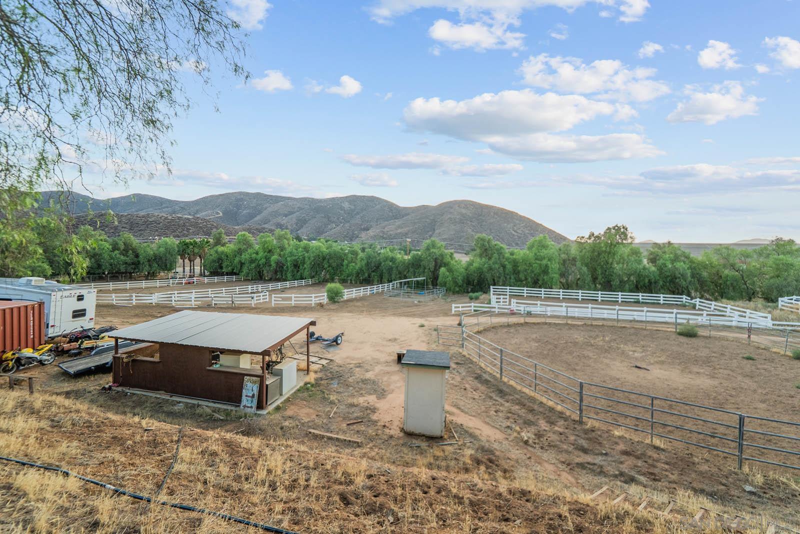 Detail Gallery Image 31 of 56 For 30920  Palm Ave, Hemet,  CA 92543 - 4 Beds | 2/1 Baths