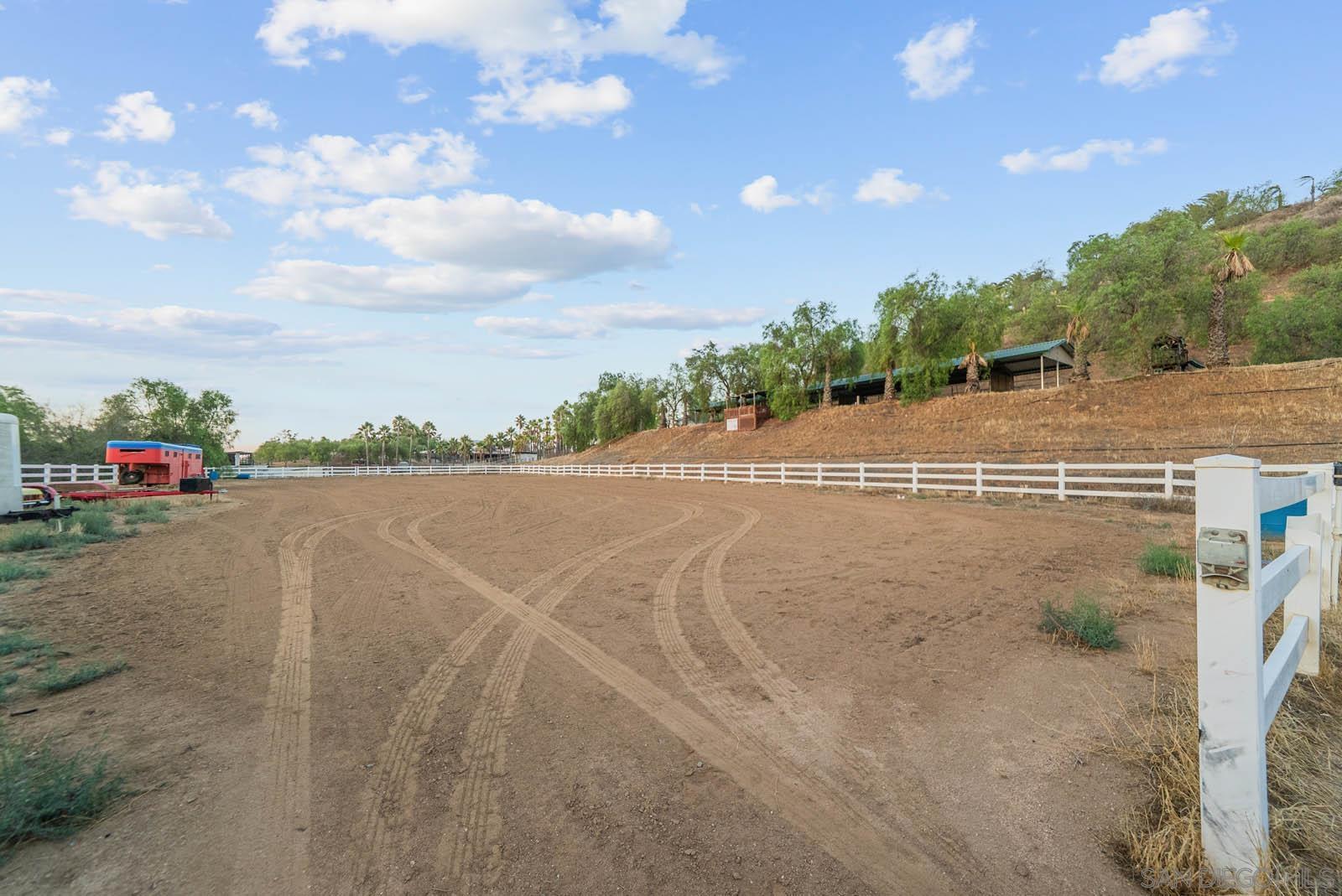 Detail Gallery Image 38 of 56 For 30920  Palm Ave, Hemet,  CA 92543 - 4 Beds | 2/1 Baths