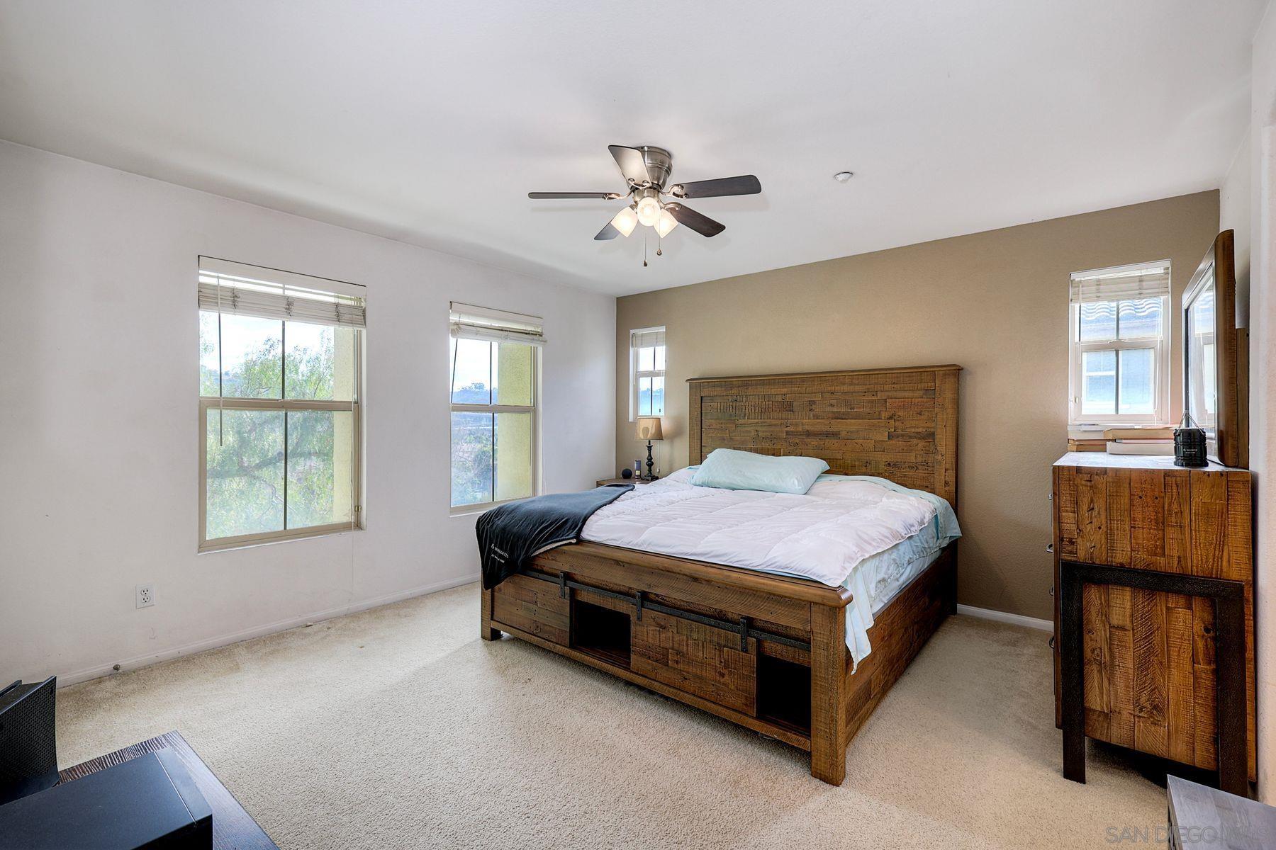 Detail Gallery Image 19 of 42 For 2674  Escala Circle, San Diego,  CA 92108 - 3 Beds | 3/1 Baths