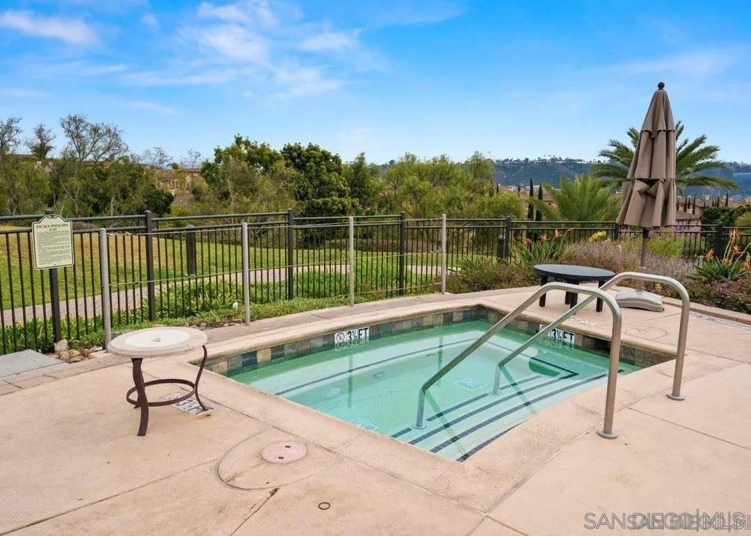 Detail Gallery Image 37 of 42 For 2674  Escala Circle, San Diego,  CA 92108 - 3 Beds | 3/1 Baths