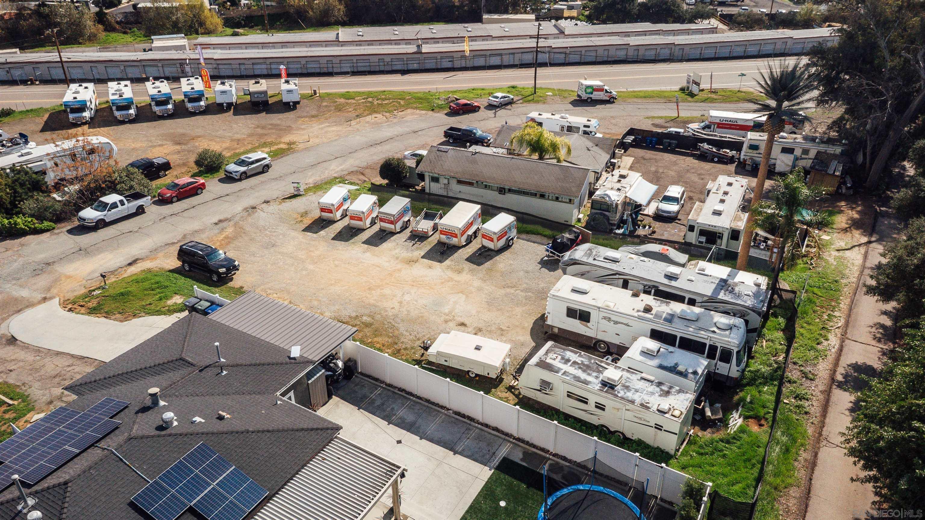 Detail Gallery Image 3 of 9 For 13606  Hwy 8 Business, Lakeside,  CA 92040 - – Beds | – Baths