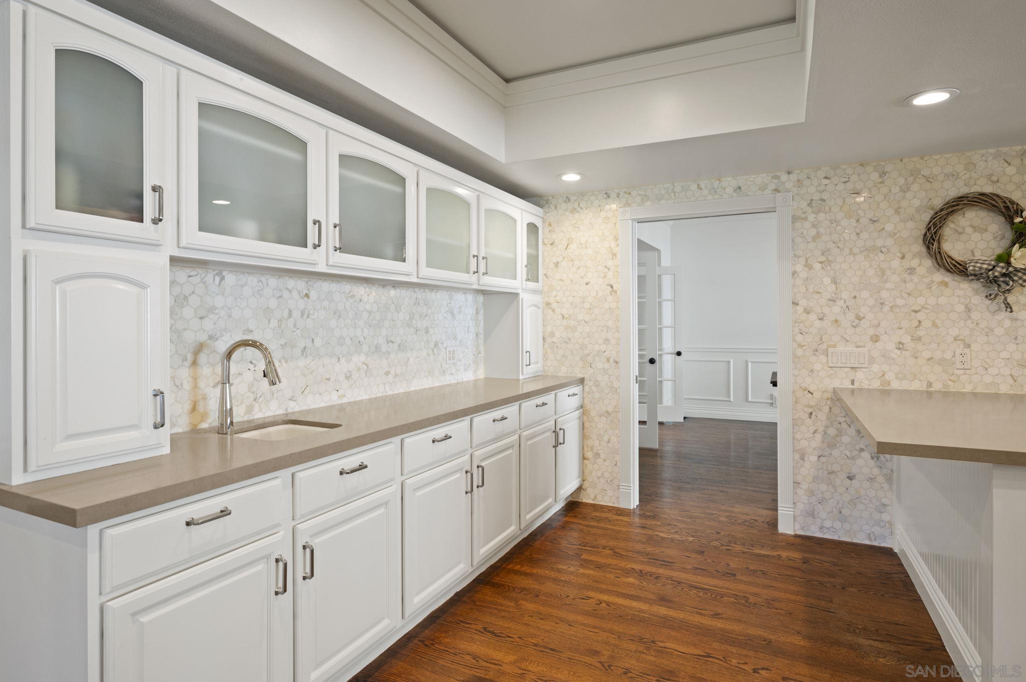 Detail Gallery Image 11 of 37 For 12740  via Felino, Del Mar,  CA 92014 - 3 Beds | 3/1 Baths