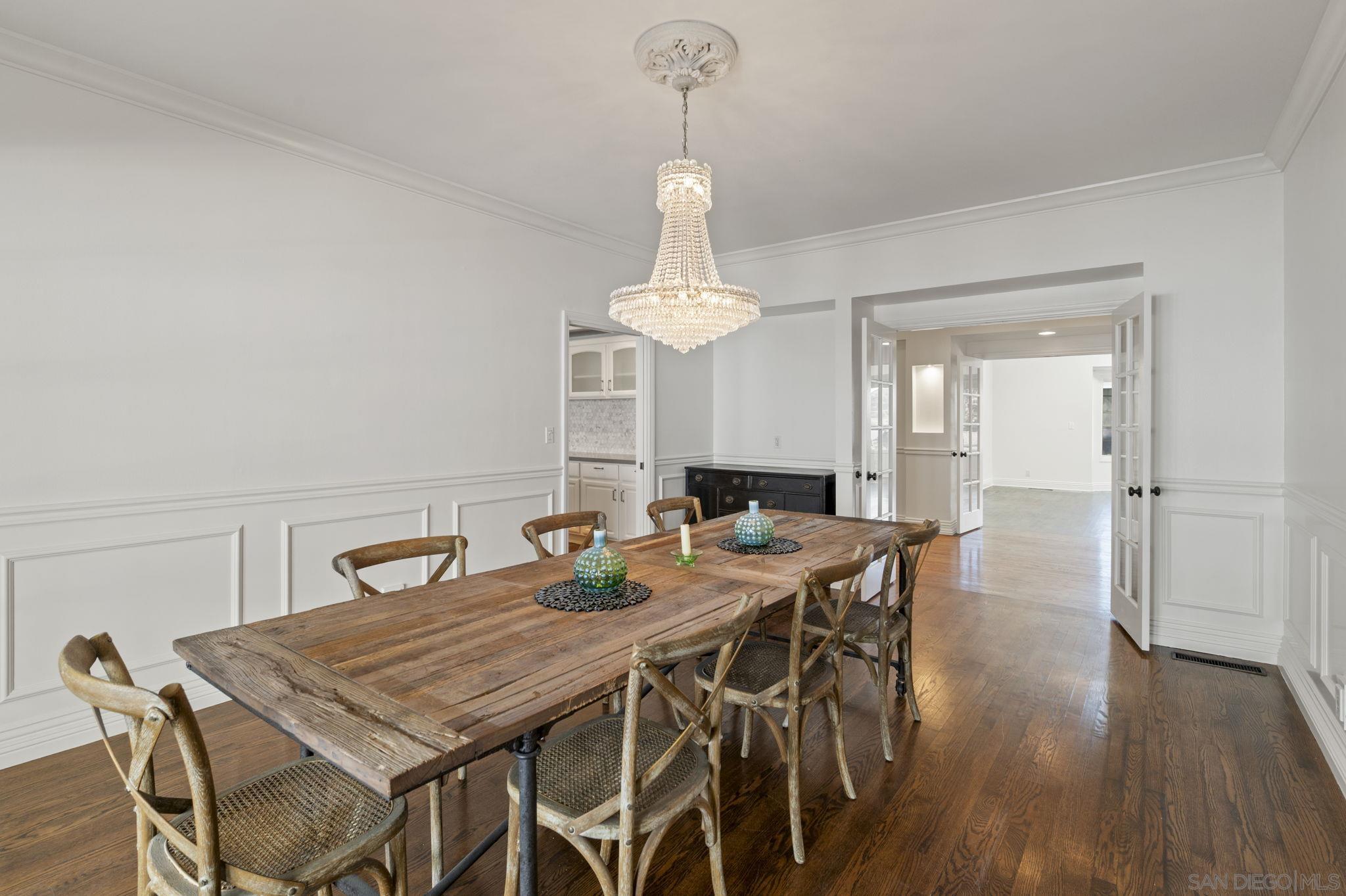 Detail Gallery Image 13 of 37 For 12740  via Felino, Del Mar,  CA 92014 - 3 Beds | 3/1 Baths