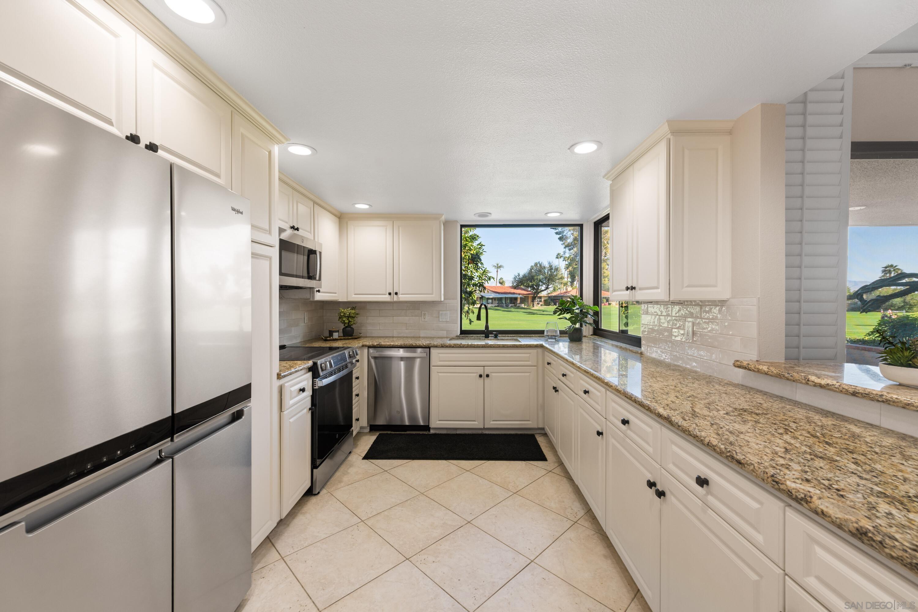Detail Gallery Image 13 of 50 For 86  Sunrise, Rancho Mirage,  CA 92270 - 3 Beds | 2 Baths