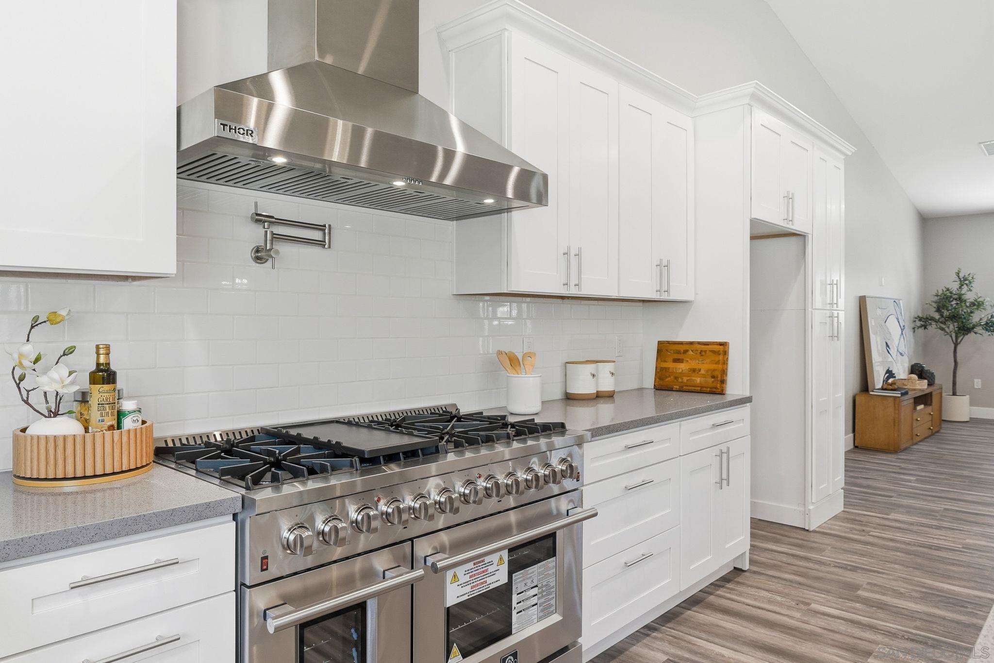 Detail Gallery Image 11 of 74 For 9965  Dunbar Lane, El Cajon,  CA 92021 - 5 Beds | 3/1 Baths