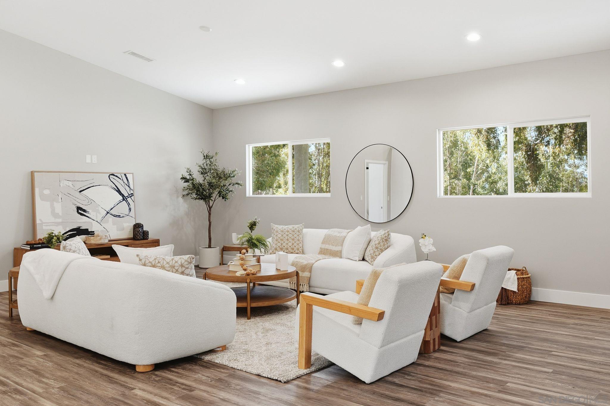 Detail Gallery Image 15 of 74 For 9965  Dunbar Lane, El Cajon,  CA 92021 - 5 Beds | 3/1 Baths