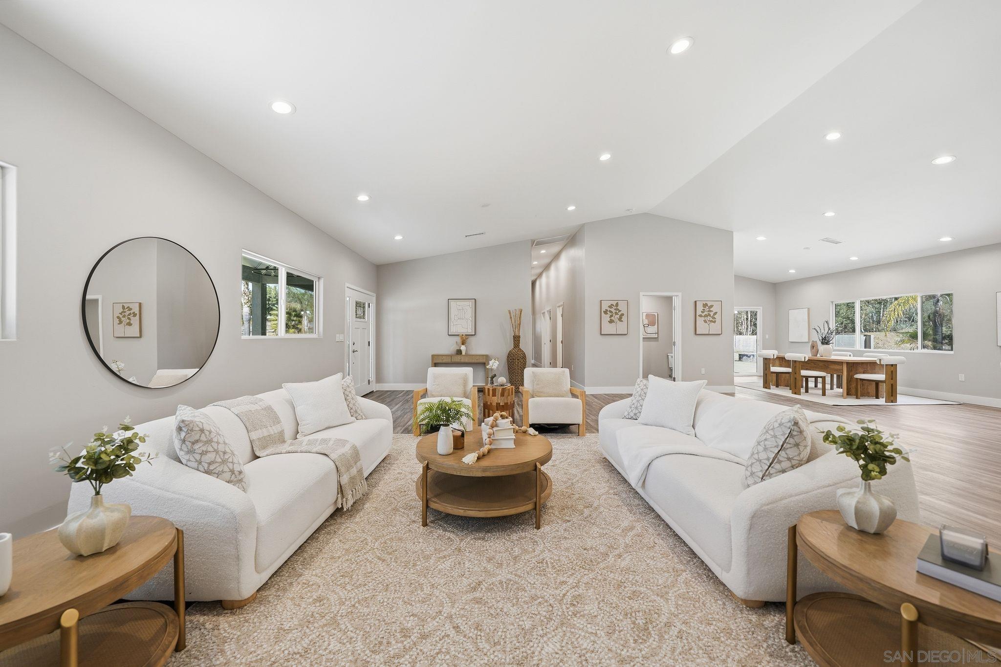 Detail Gallery Image 18 of 74 For 9965  Dunbar Lane, El Cajon,  CA 92021 - 5 Beds | 3/1 Baths