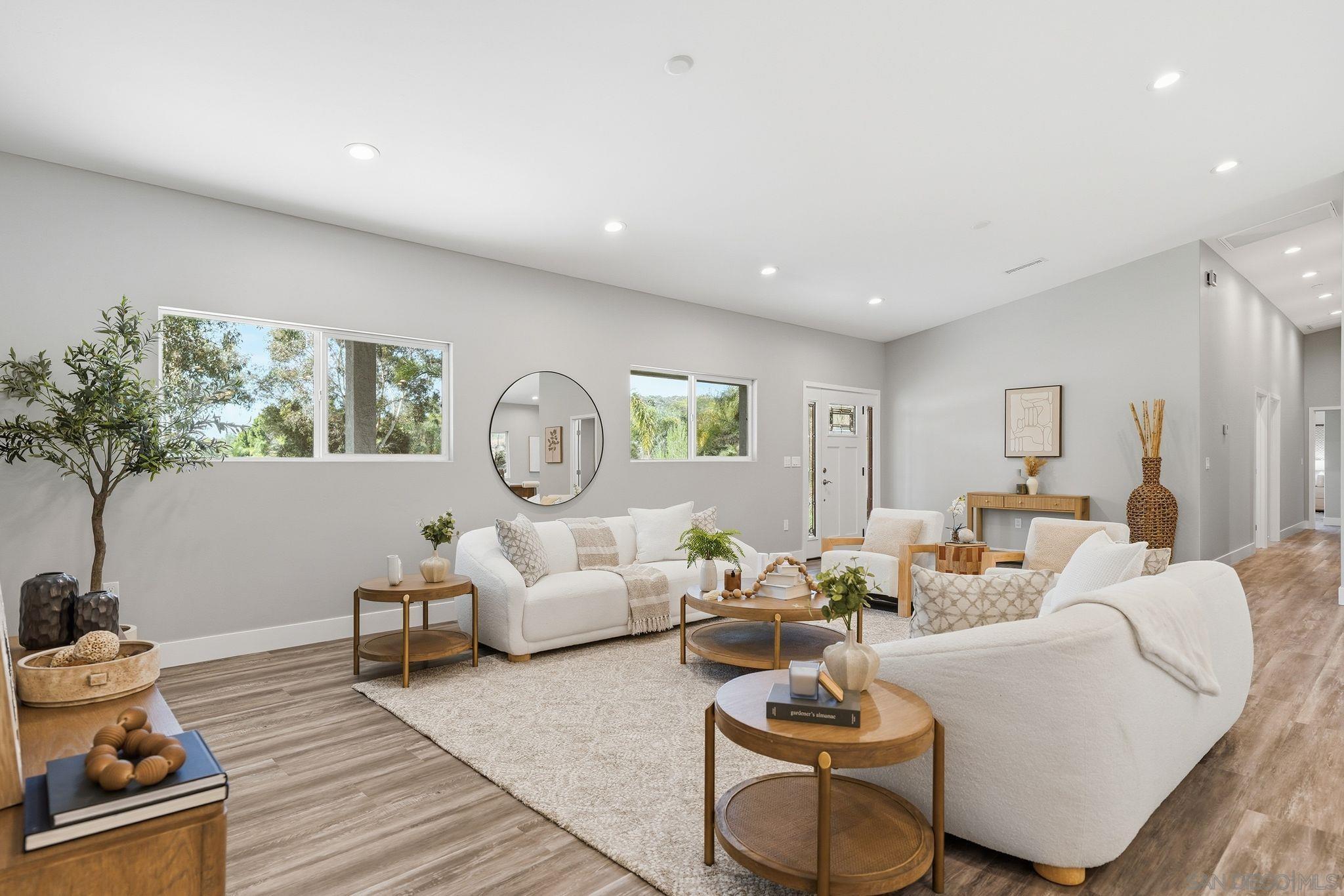 Detail Gallery Image 19 of 74 For 9965  Dunbar Lane, El Cajon,  CA 92021 - 5 Beds | 3/1 Baths