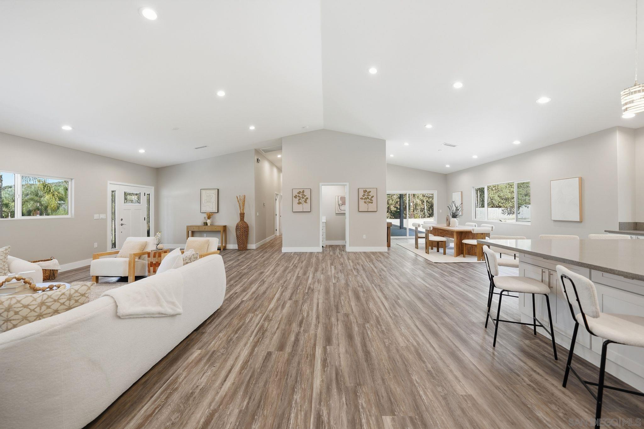 Detail Gallery Image 21 of 74 For 9965  Dunbar Lane, El Cajon,  CA 92021 - 5 Beds | 3/1 Baths