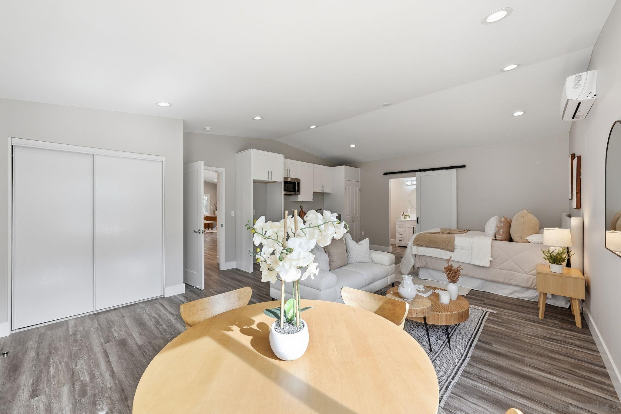 Detail Gallery Image 47 of 74 For 9965  Dunbar Lane, El Cajon,  CA 92021 - 5 Beds | 3/1 Baths