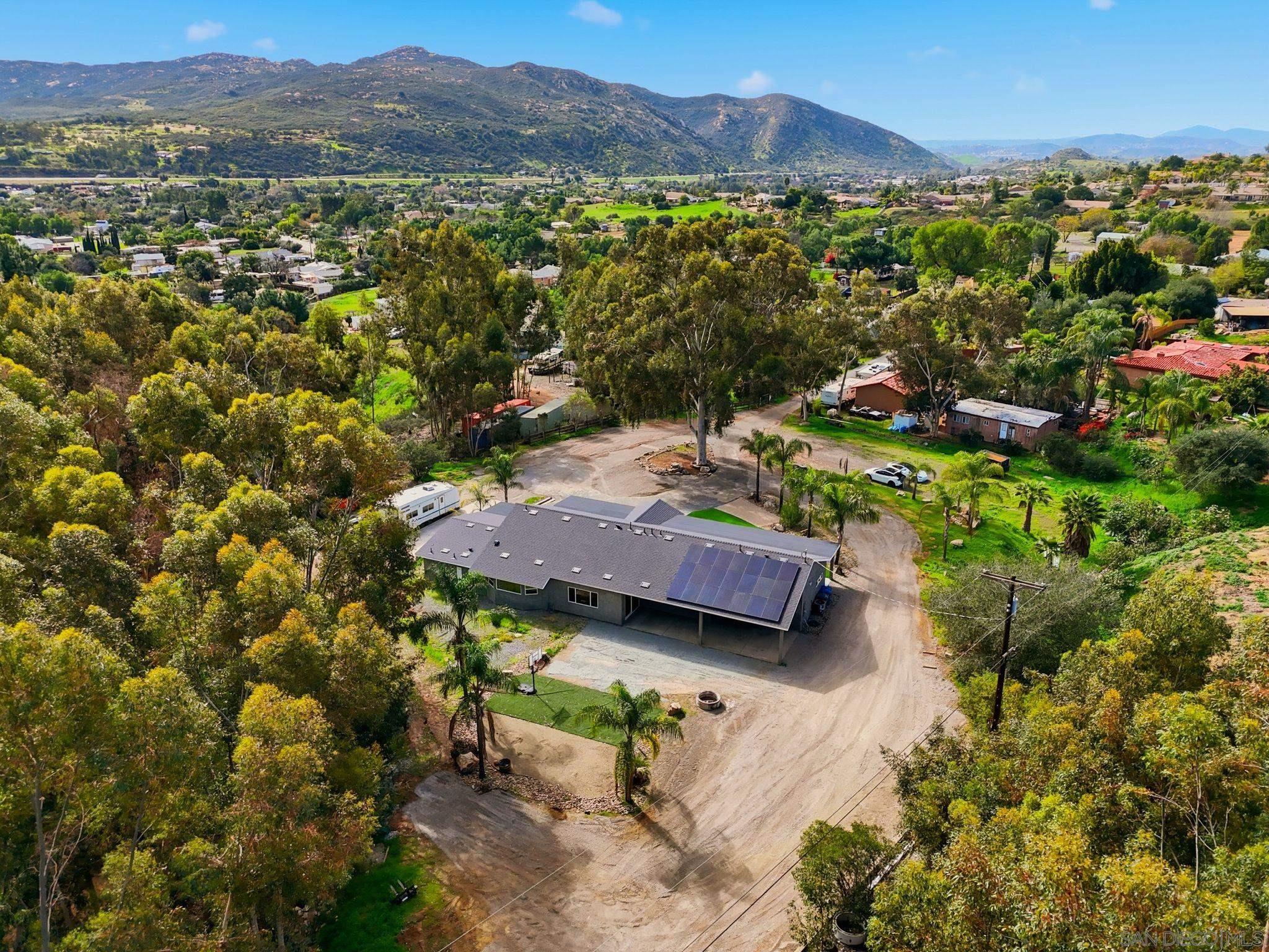 Detail Gallery Image 73 of 74 For 9965  Dunbar Lane, El Cajon,  CA 92021 - 5 Beds | 3/1 Baths
