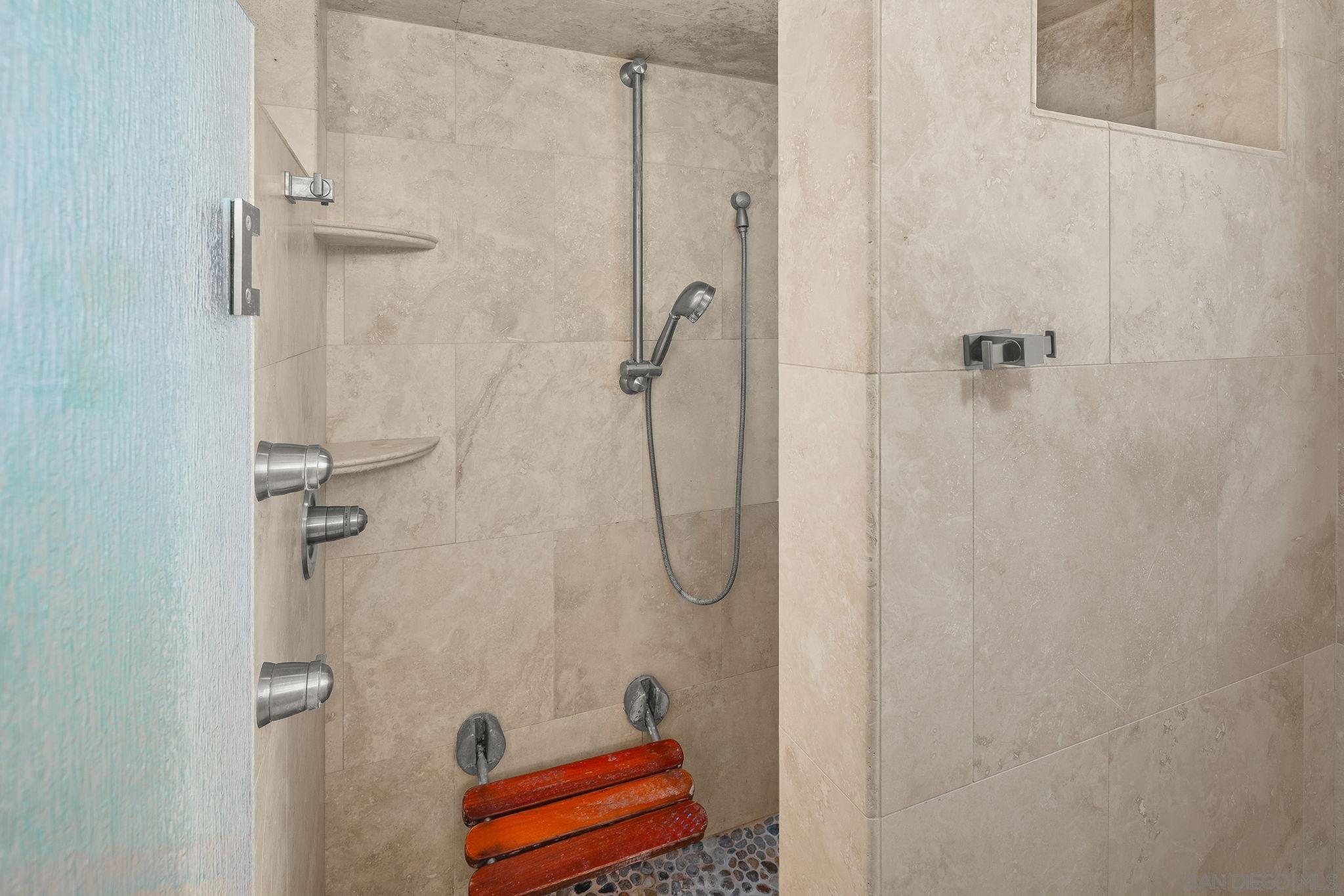 Detail Gallery Image 19 of 44 For 9190  Spice St, La Mesa,  CA 91941 - 3 Beds | 3 Baths