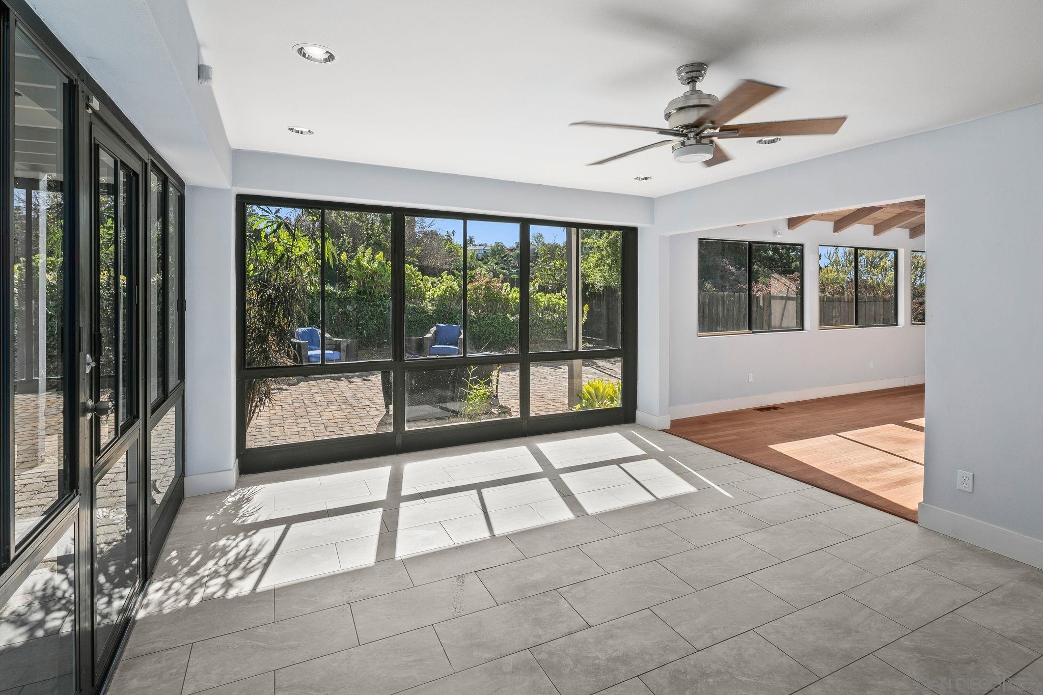 Detail Gallery Image 8 of 44 For 9190  Spice St, La Mesa,  CA 91941 - 3 Beds | 3 Baths