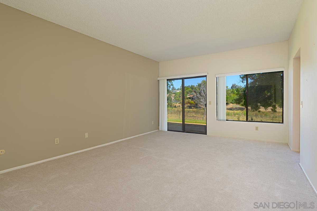 Detail Gallery Image 6 of 9 For 17710  Villamoura Dr, Poway,  CA 92064 - 3 Beds | 2 Baths