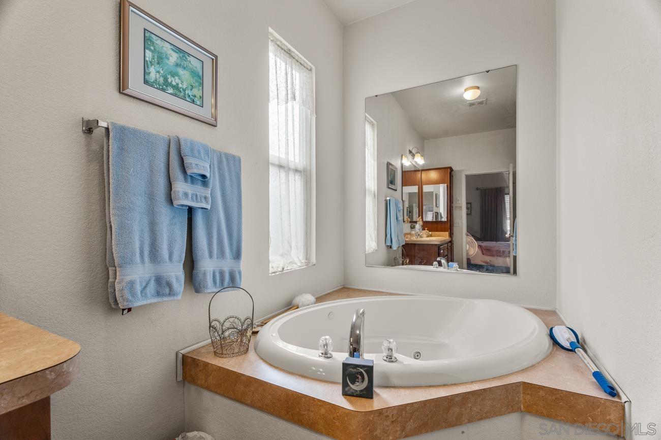 Detail Gallery Image 21 of 35 For 525 W El Norte Parkway  #75,  Escondido,  CA 92026 - 3 Beds | 2 Baths