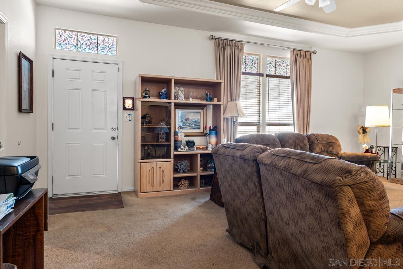 Detail Gallery Image 9 of 35 For 525 W El Norte Parkway  #75,  Escondido,  CA 92026 - 3 Beds | 2 Baths