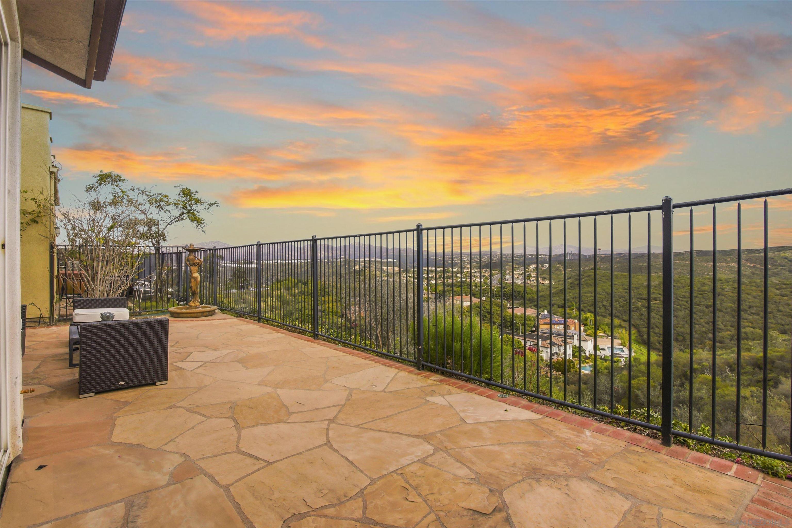 Detail Gallery Image 42 of 44 For 11369  Vista Elevada, San Diego,  CA 92131 - 4 Beds | 2/1 Baths