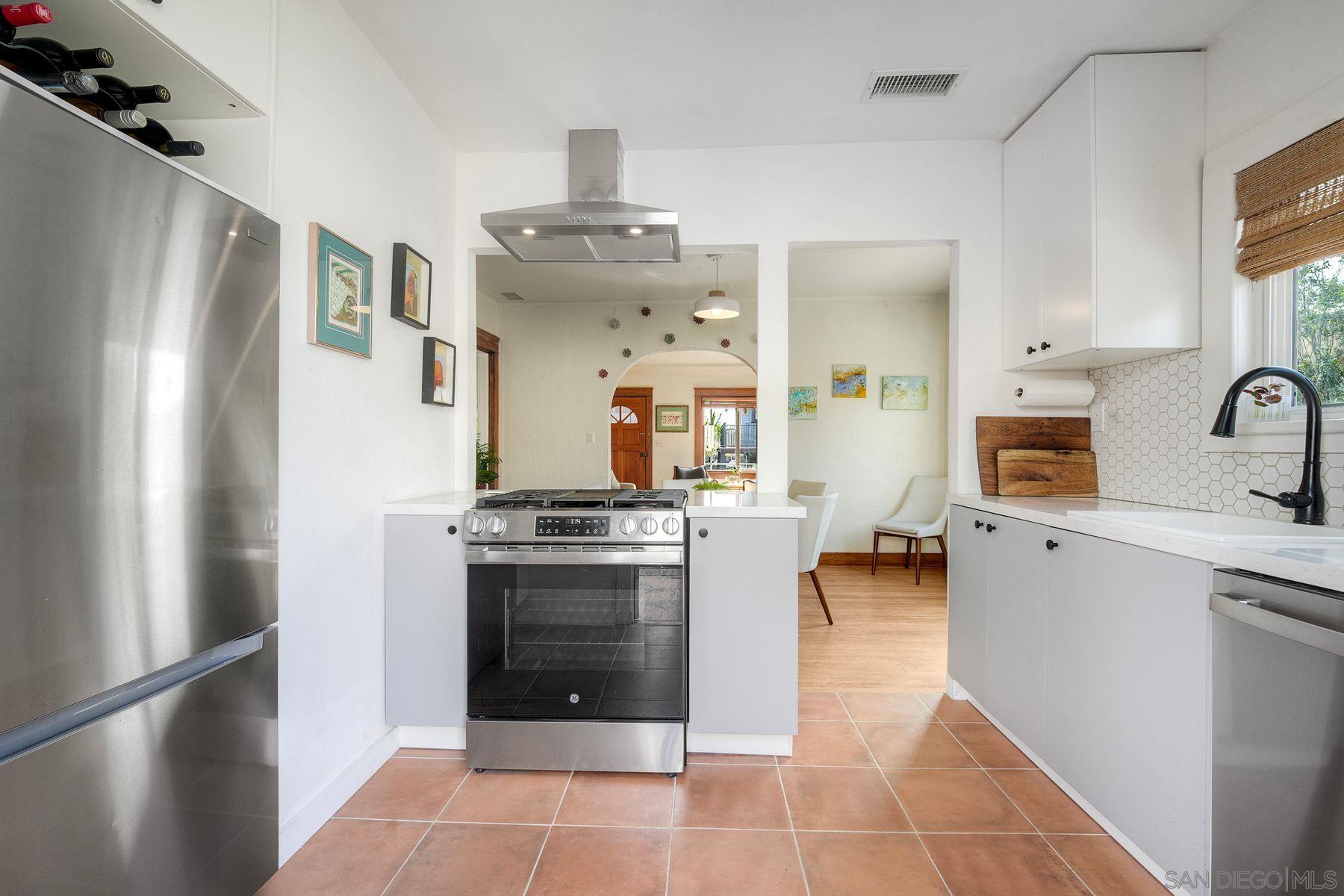 Detail Gallery Image 8 of 29 For 3224  Upas St, San Diego,  CA 92104 - 2 Beds | 1 Baths