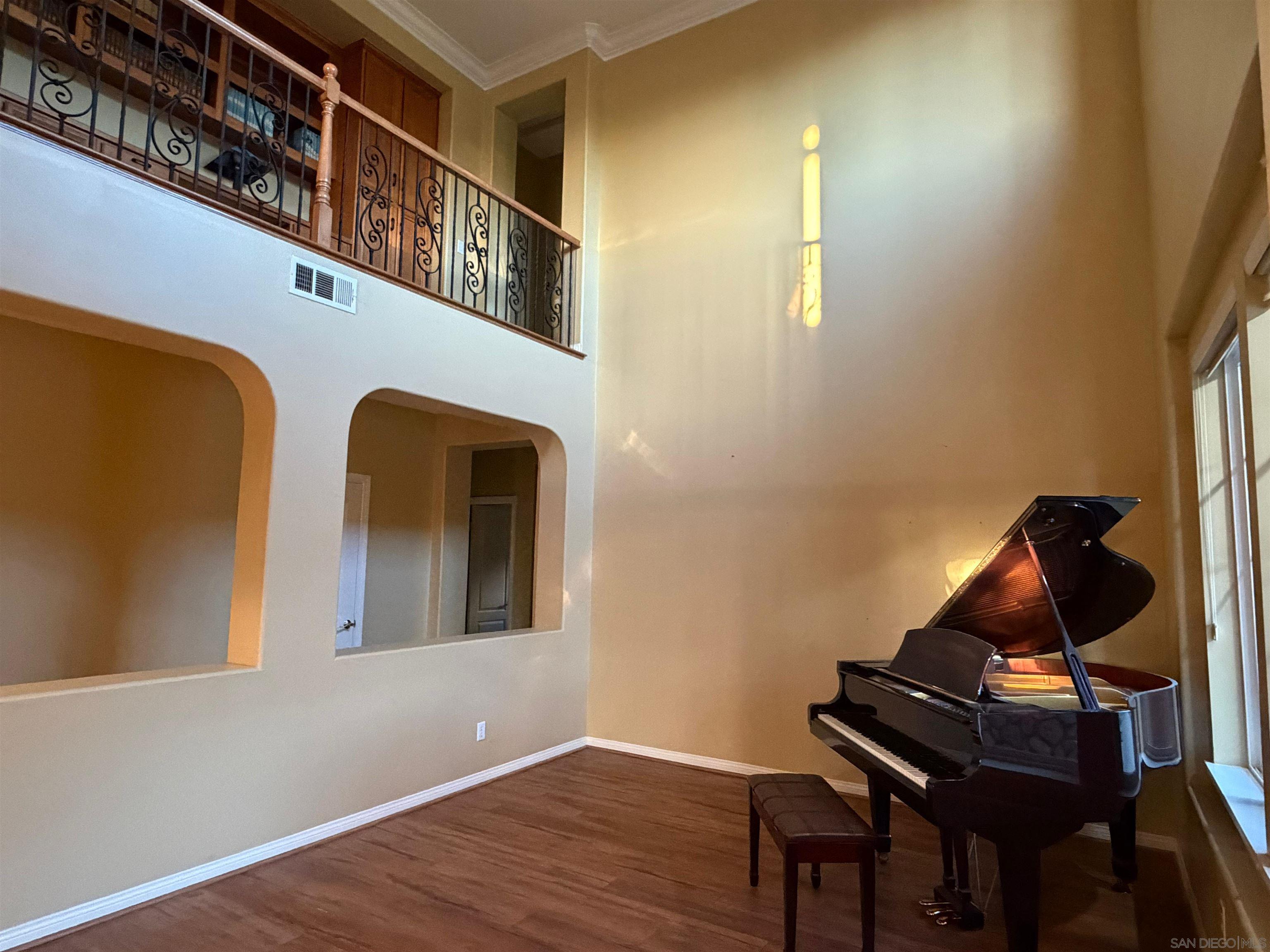 Detail Gallery Image 29 of 75 For 624  Ridgemont Cir, Escondido,  CA 92027 - 5 Beds | 4/1 Baths