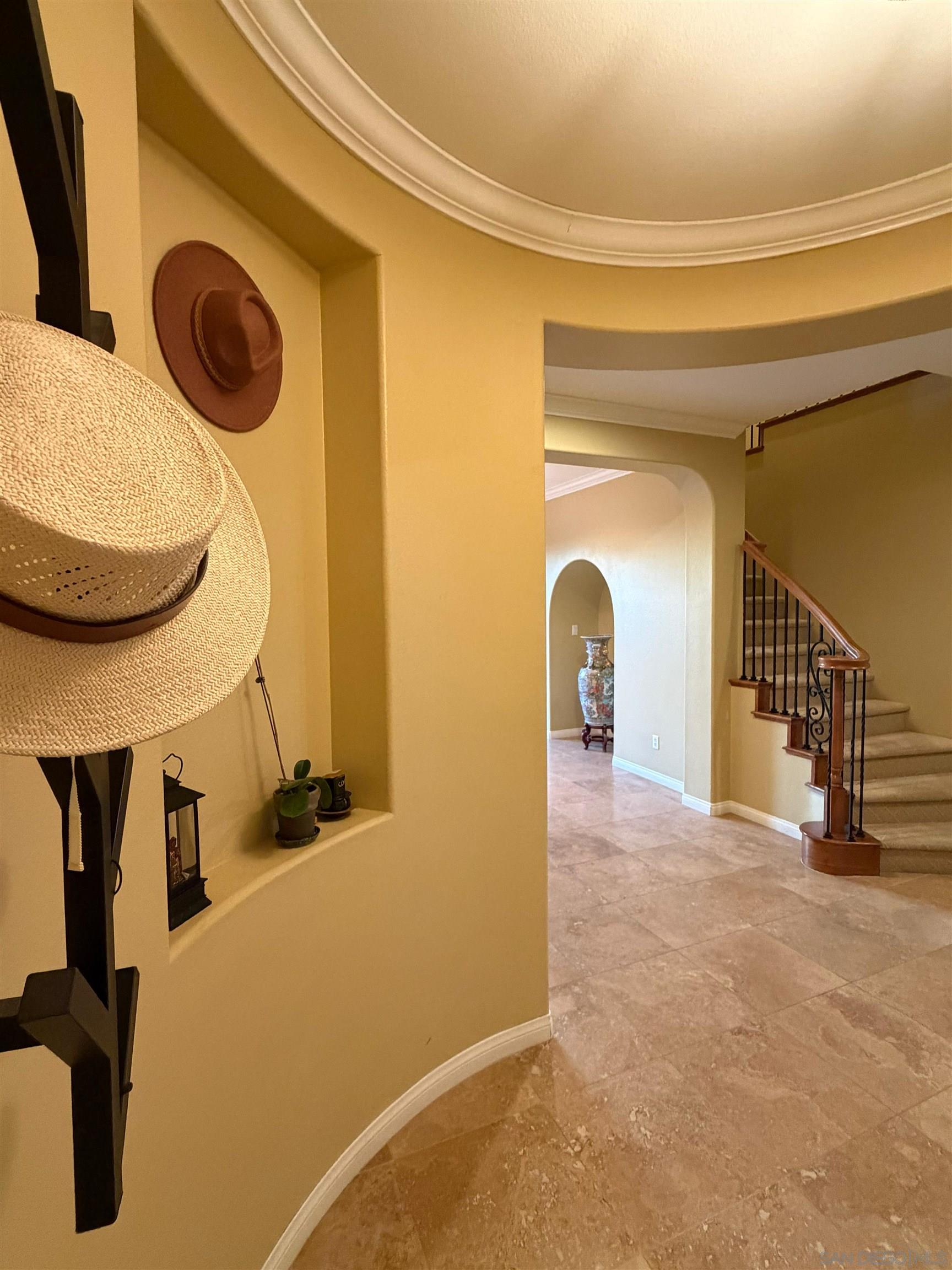 Detail Gallery Image 32 of 75 For 624  Ridgemont Cir, Escondido,  CA 92027 - 5 Beds | 4/1 Baths