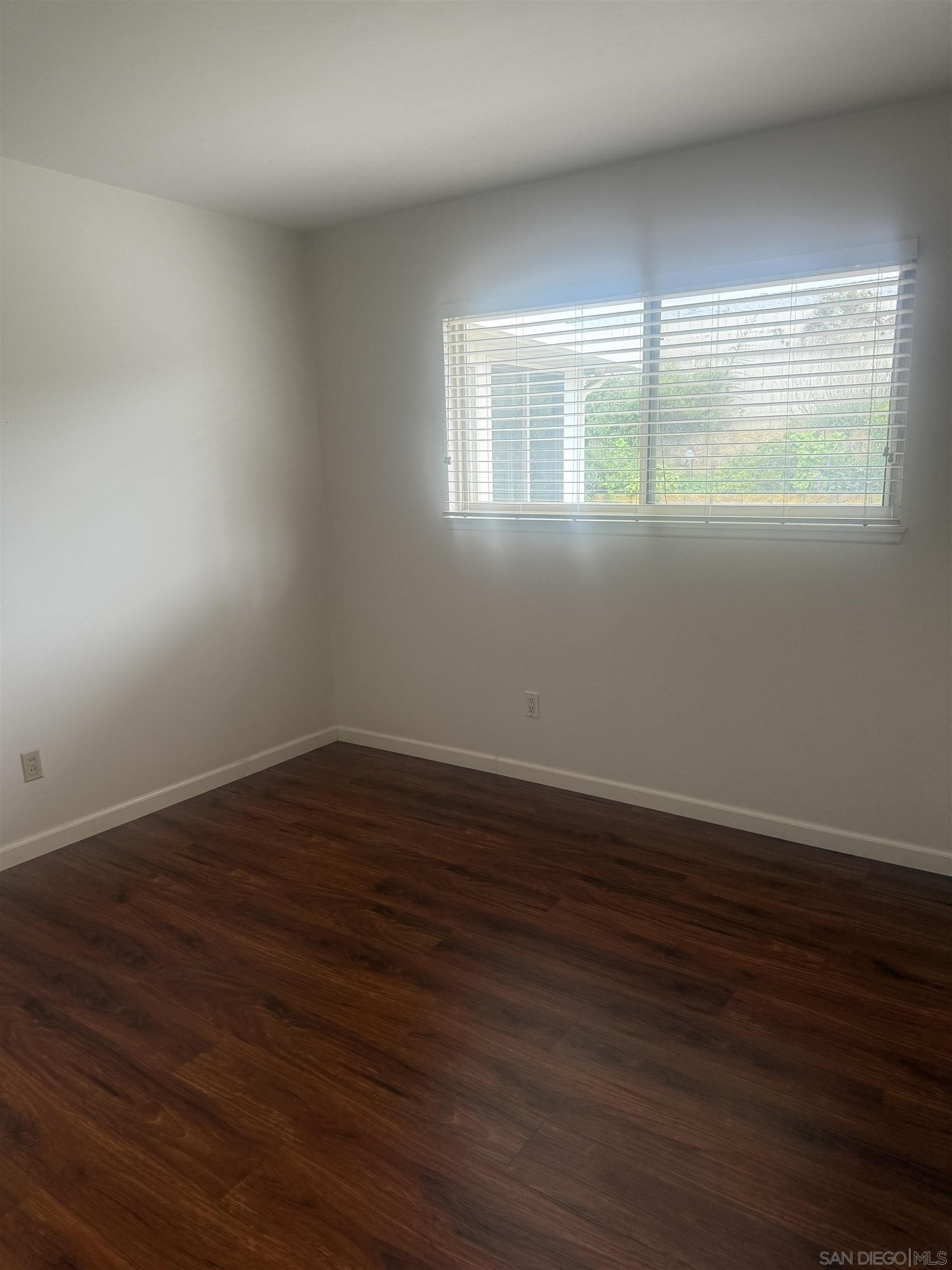 Detail Gallery Image 15 of 17 For 3755  Millikin Ave, San Diego,  CA 92122 - 3 Beds | 2 Baths