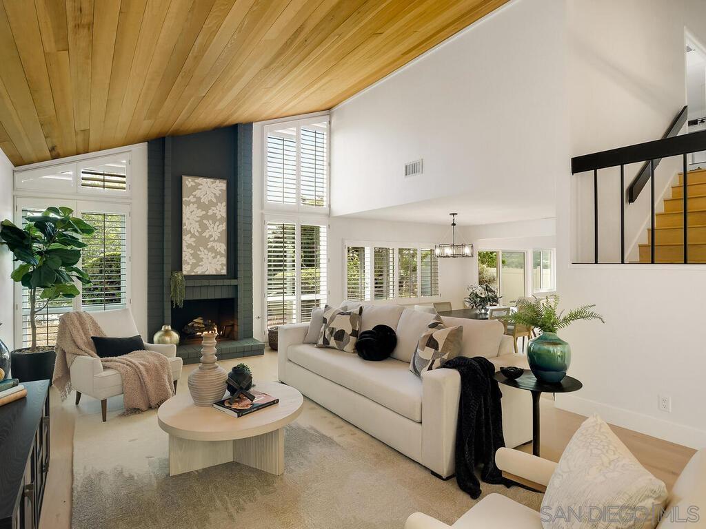 Front Image Thumbnail for SD260002964