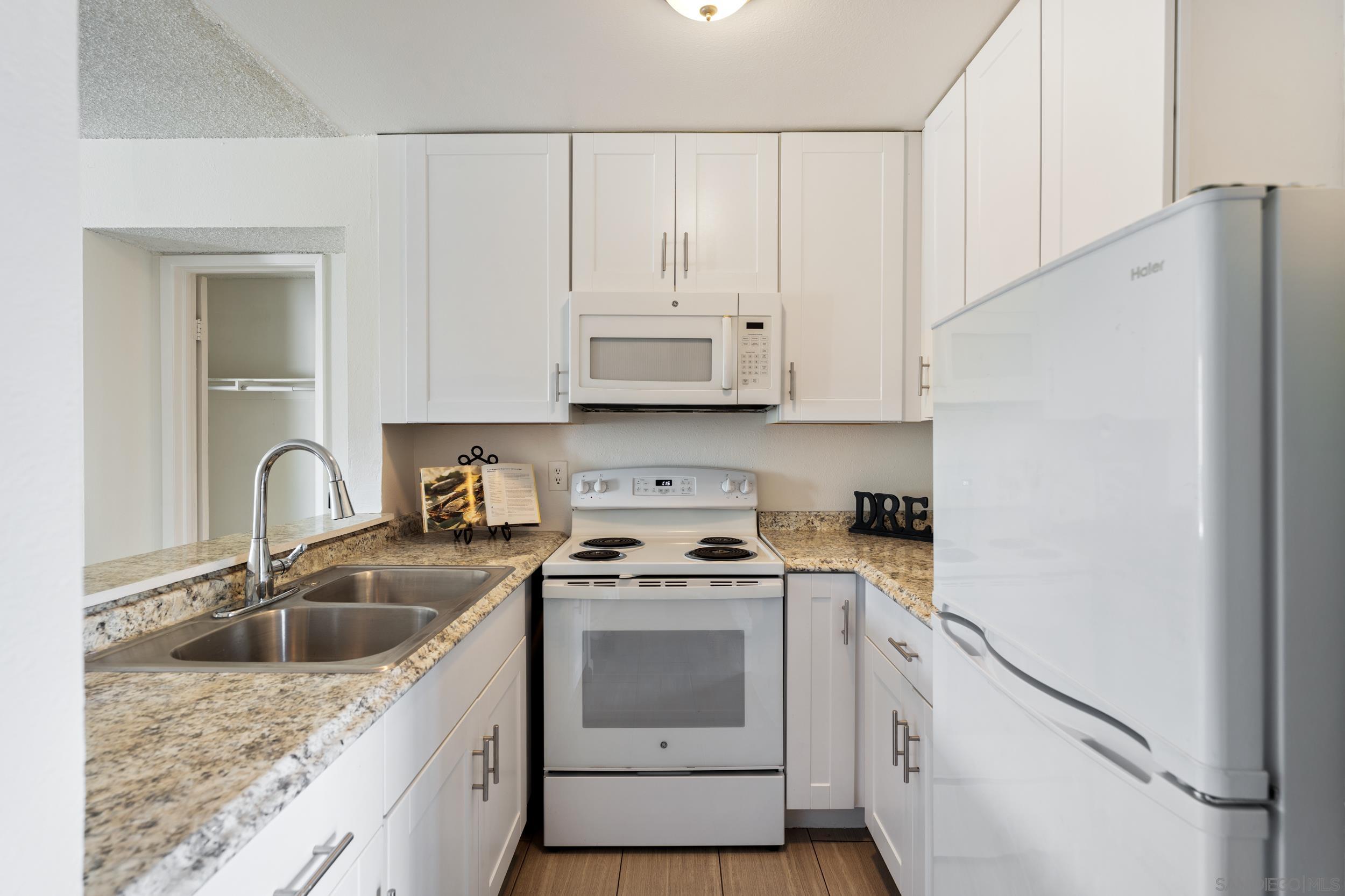 Detail Gallery Image 3 of 21 For 4060  Huerfano Ave Unit 126, San Diego,  CA 92117 - 0 Beds | 1 Baths