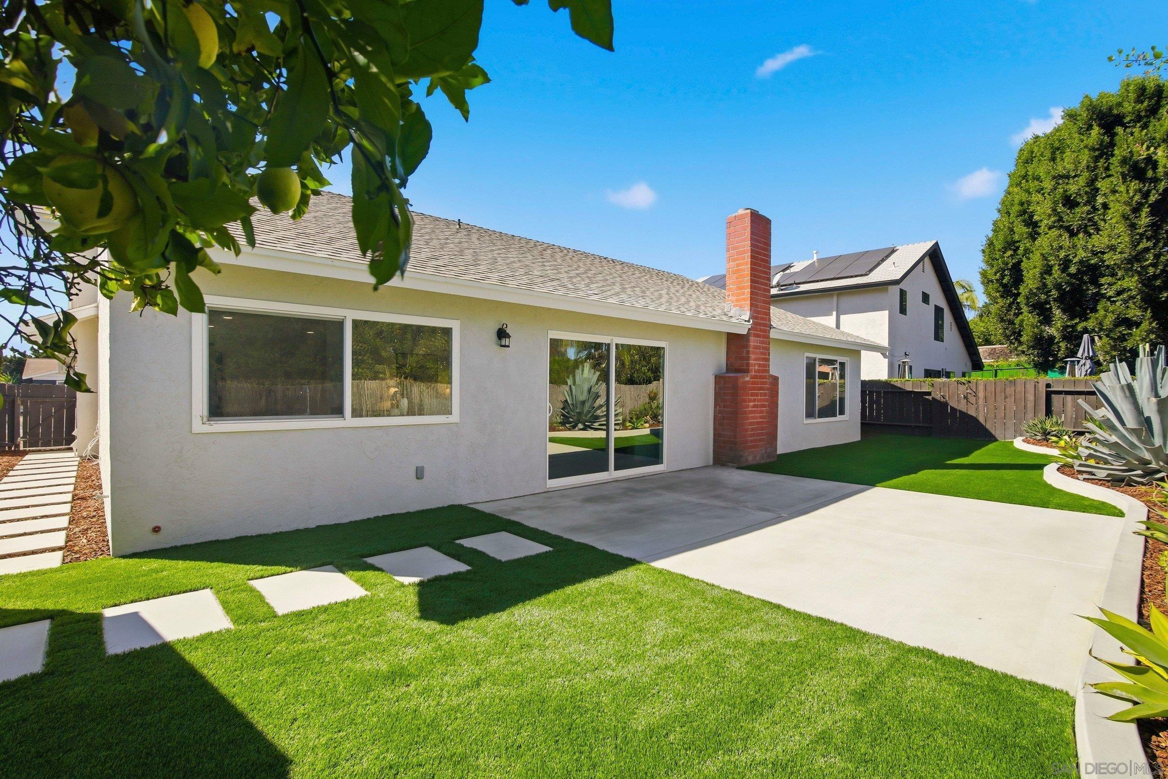 Detail Gallery Image 30 of 39 For 4224  Governor Dr, San Diego,  CA 92122 - 3 Beds | 2 Baths