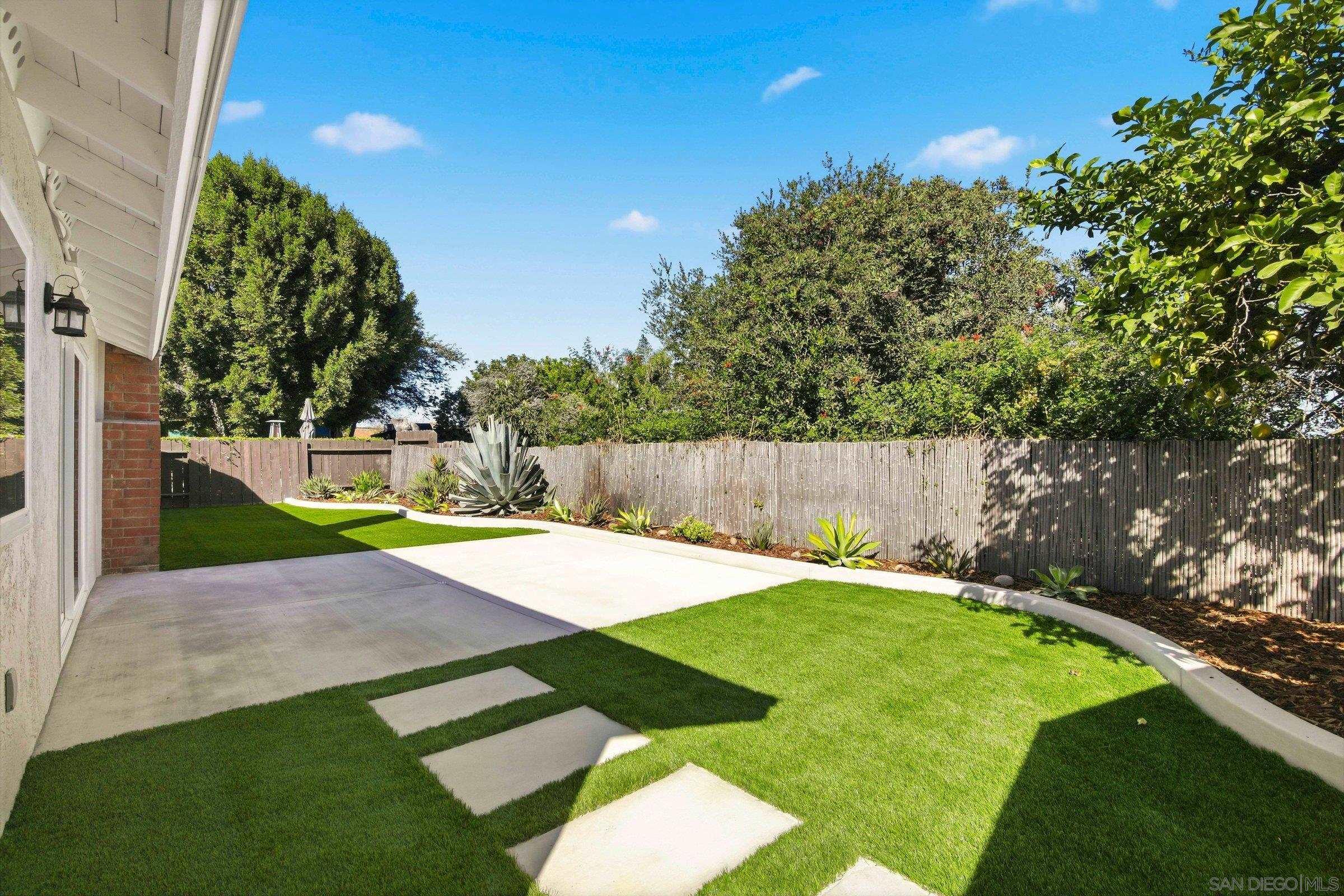 Detail Gallery Image 38 of 39 For 4224  Governor Dr, San Diego,  CA 92122 - 3 Beds | 2 Baths