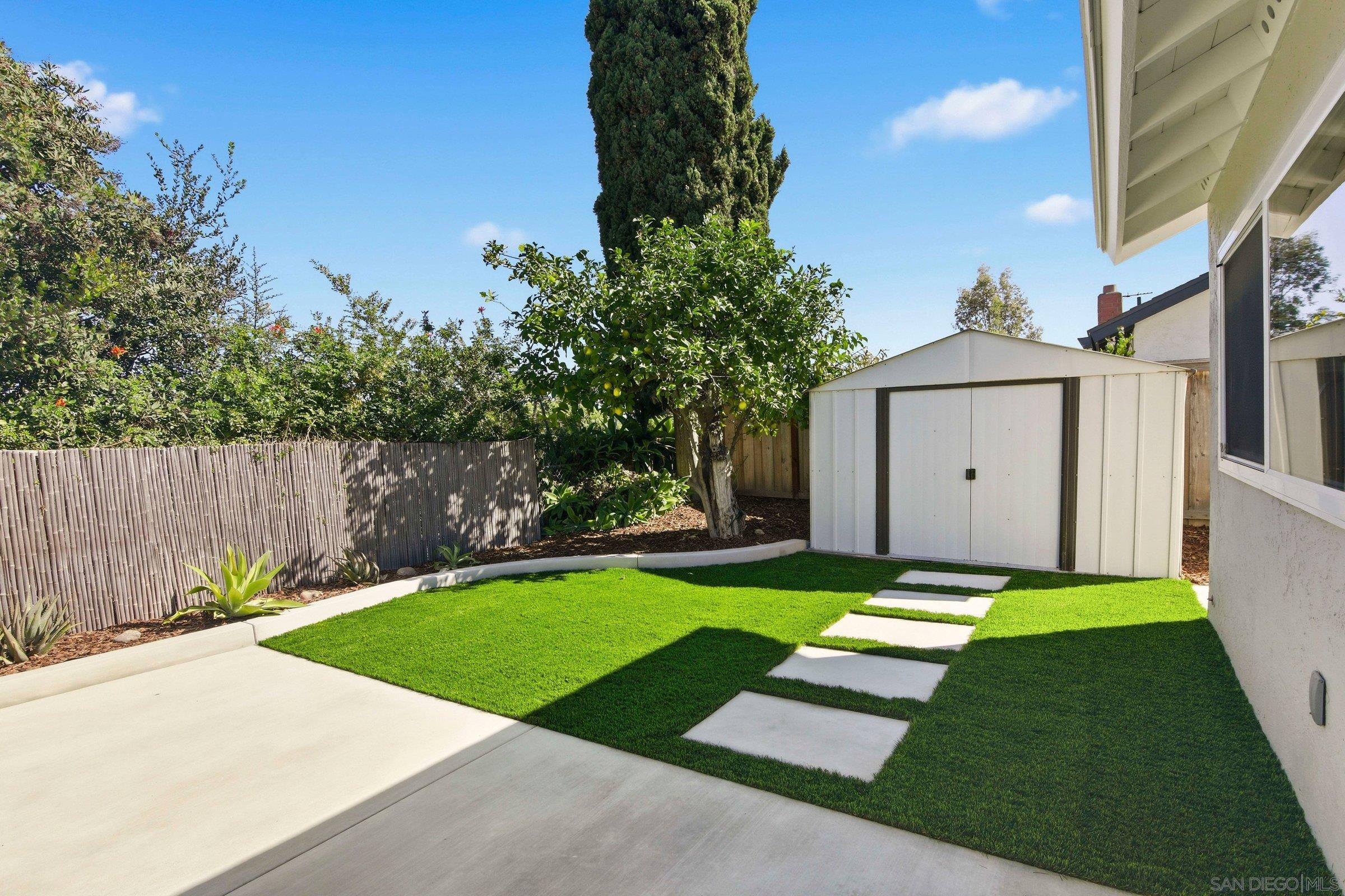 Detail Gallery Image 39 of 39 For 4224  Governor Dr, San Diego,  CA 92122 - 3 Beds | 2 Baths