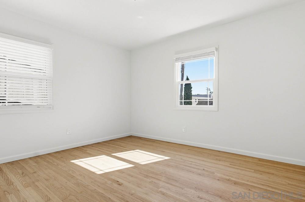 Detail Gallery Image 17 of 24 For 1852  Chalcedony St, San Diego,  CA 92109 - 3 Beds | 1 Baths