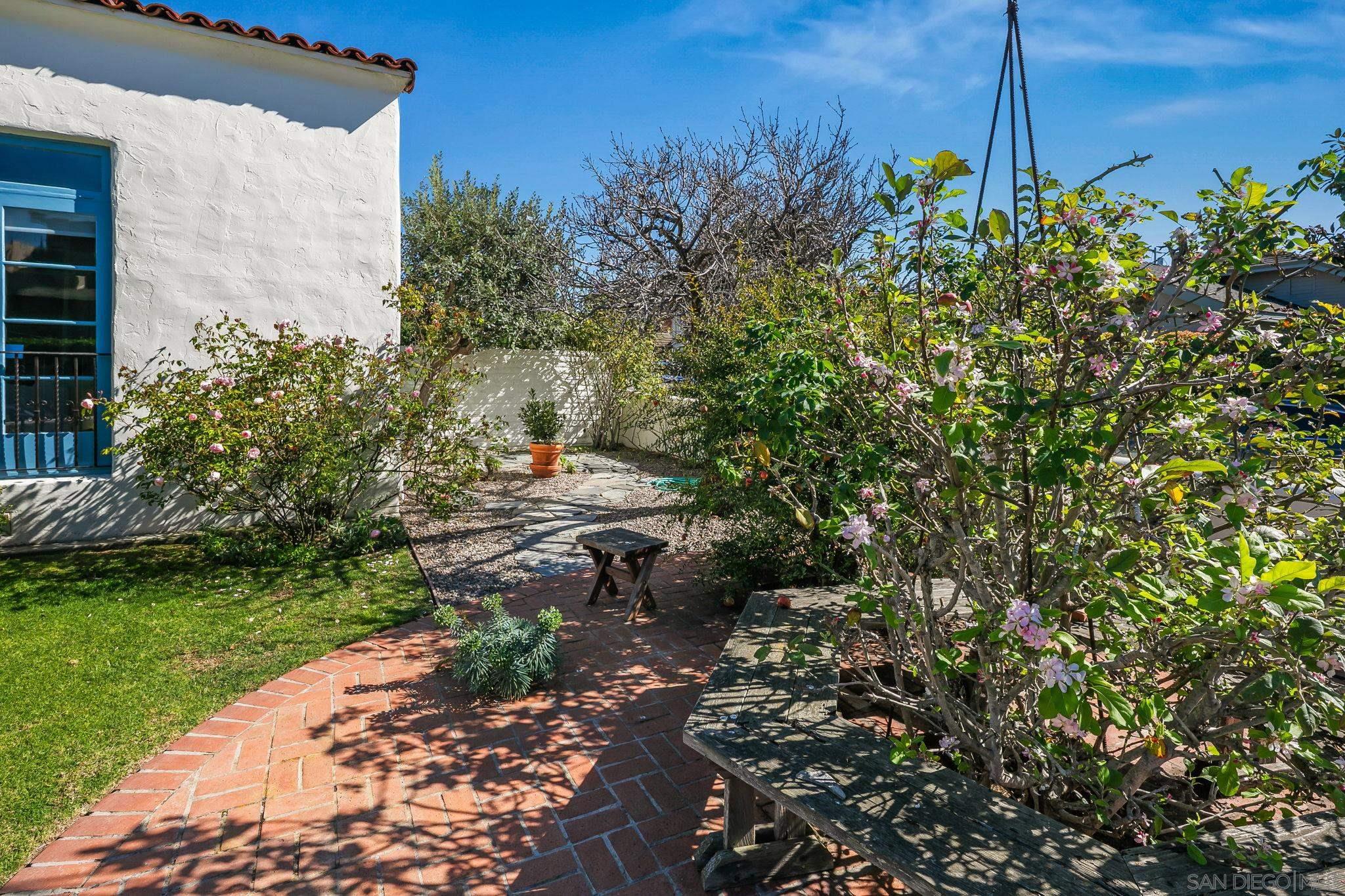Detail Gallery Image 34 of 49 For 7227  Olivetas Ave, La Jolla,  CA 92037 - 4 Beds | 3 Baths