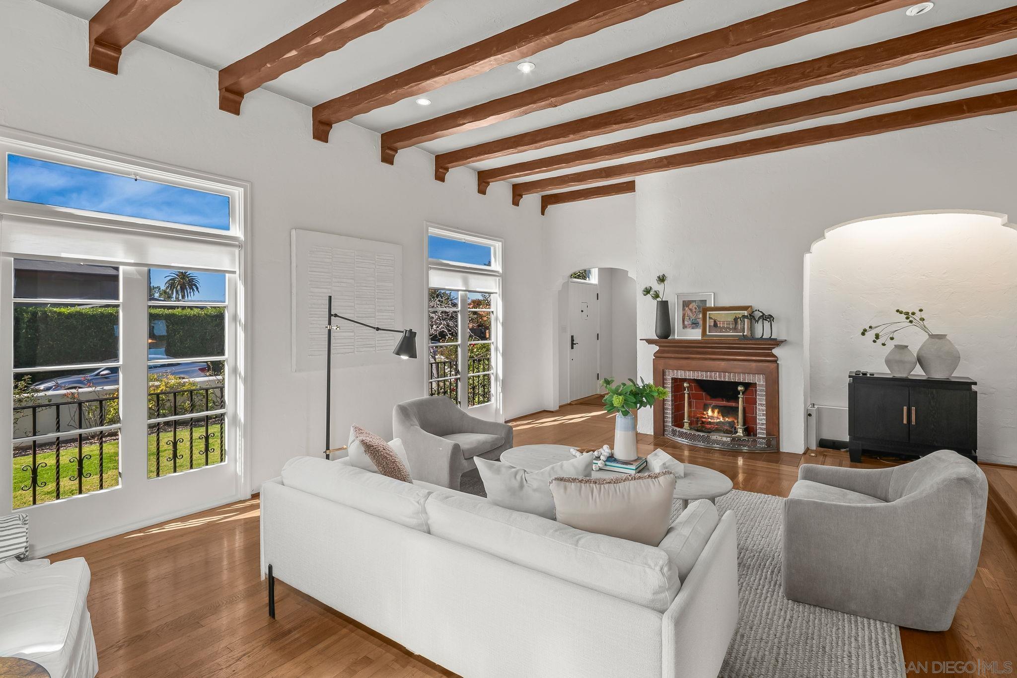 Detail Gallery Image 8 of 49 For 7227  Olivetas Ave, La Jolla,  CA 92037 - 4 Beds | 3 Baths