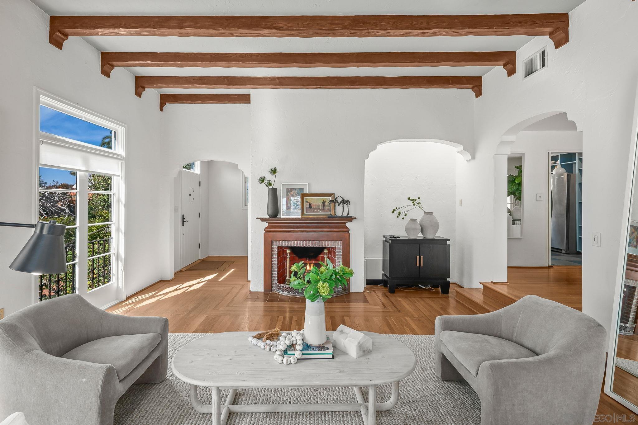 Detail Gallery Image 9 of 49 For 7227  Olivetas Ave, La Jolla,  CA 92037 - 4 Beds | 3 Baths