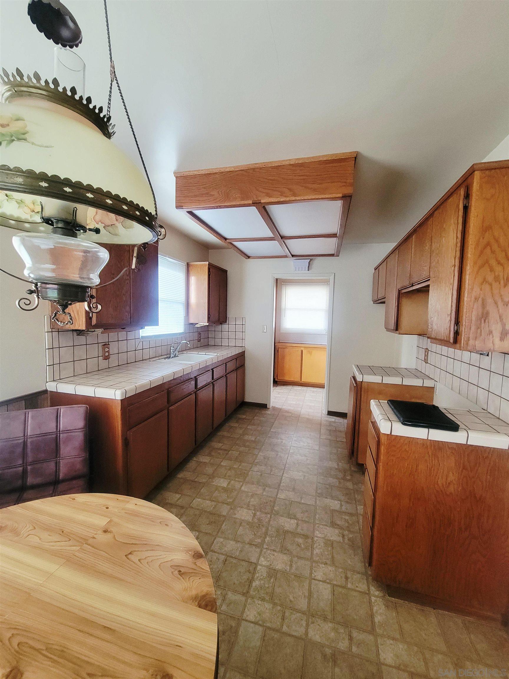 Detail Gallery Image 6 of 7 For 6055  48th St, San Diego,  CA 92120 - 3 Beds | 1 Baths