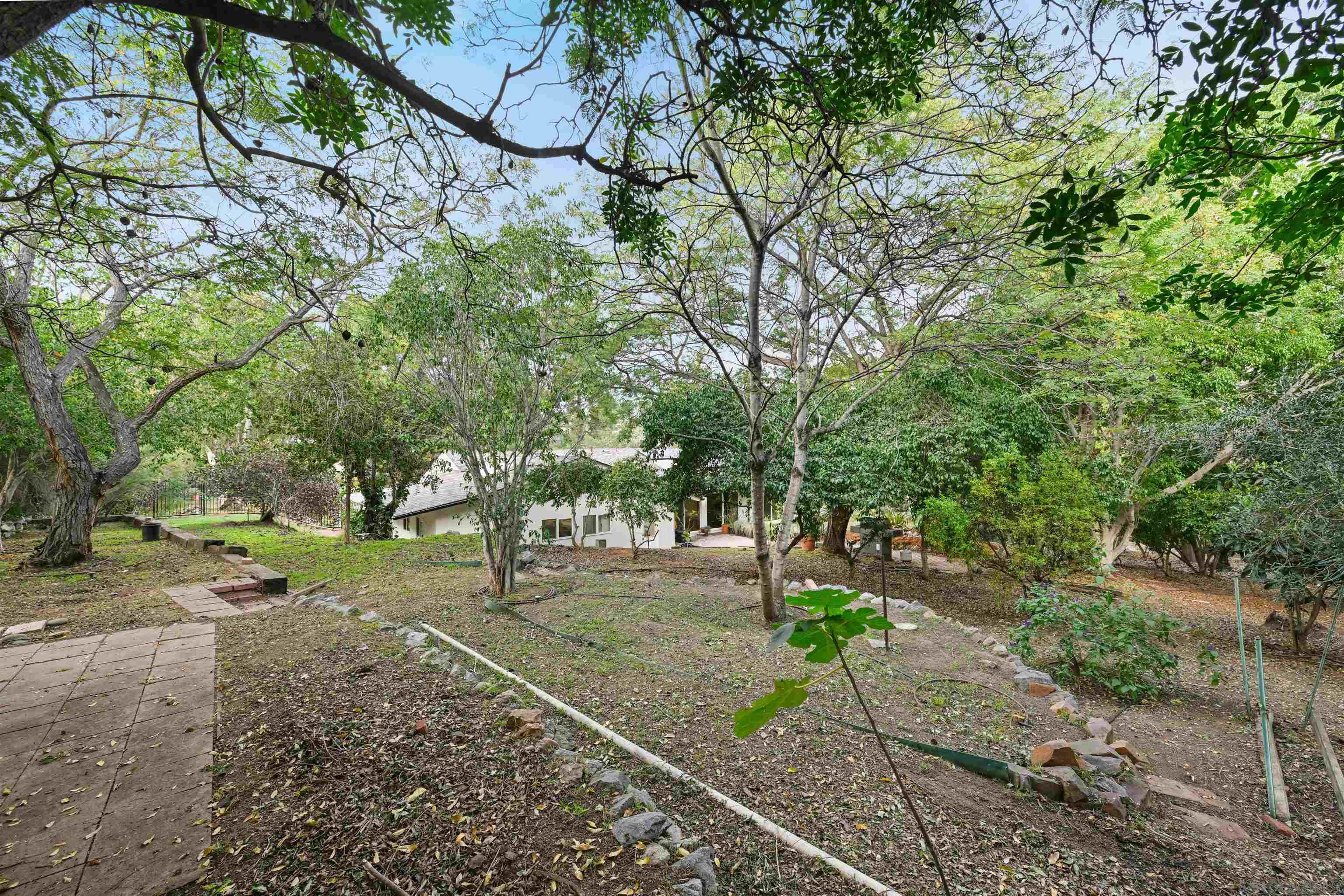 Detail Gallery Image 31 of 36 For 8615  Mariposa St, La Mesa,  CA 91941 - 4 Beds | 2/1 Baths