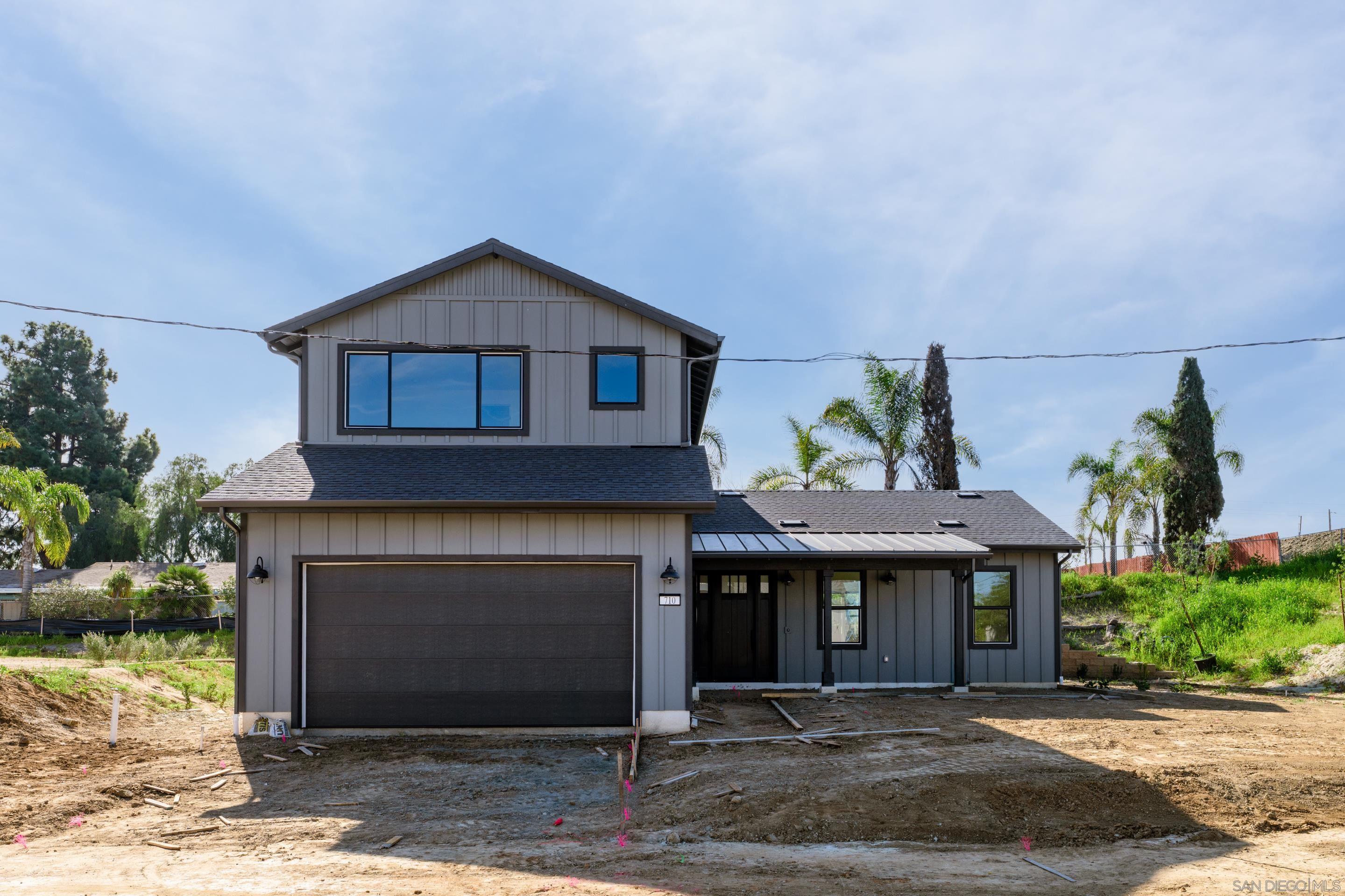 Detail Gallery Image 40 of 40 For 702  Passion Court, Vista,  CA 92083 - 3 Beds | 3 Baths