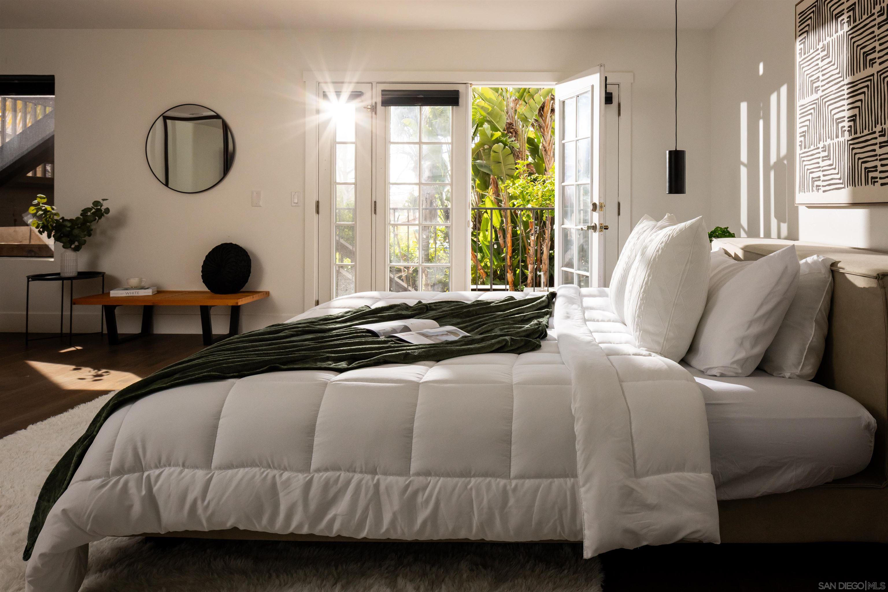 Detail Gallery Image 21 of 39 For 698  Hygeia Ave, Encinitas,  CA 92024 - 3 Beds | 2/1 Baths