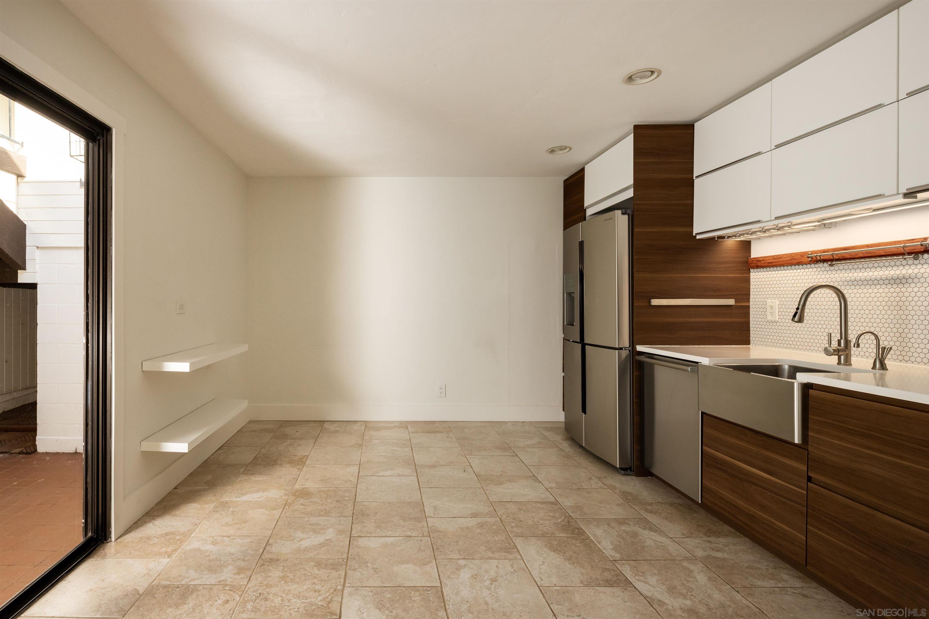 Detail Gallery Image 27 of 39 For 698  Hygeia Ave, Encinitas,  CA 92024 - 3 Beds | 2/1 Baths