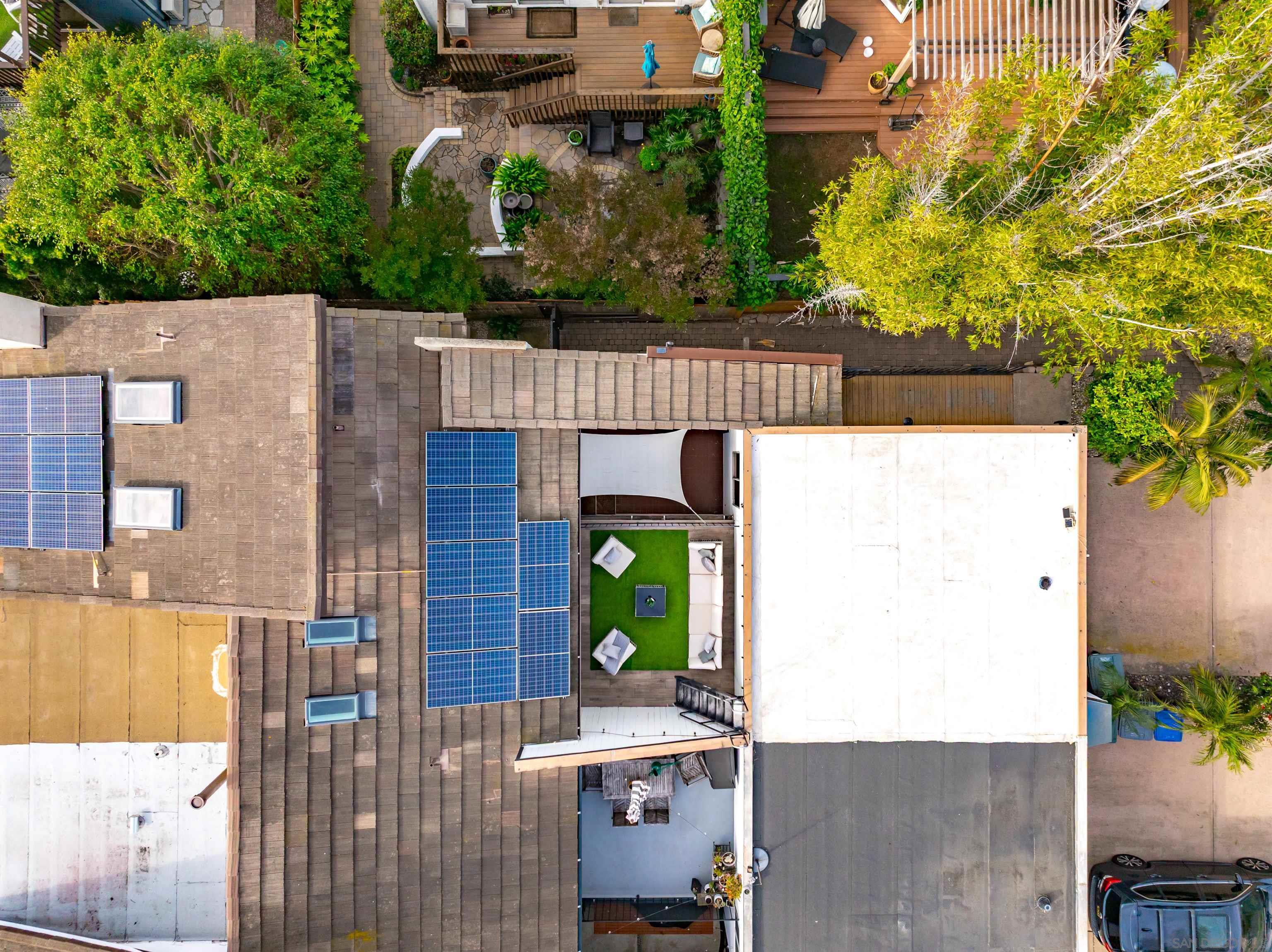 Detail Gallery Image 36 of 39 For 698  Hygeia Ave, Encinitas,  CA 92024 - 3 Beds | 2/1 Baths