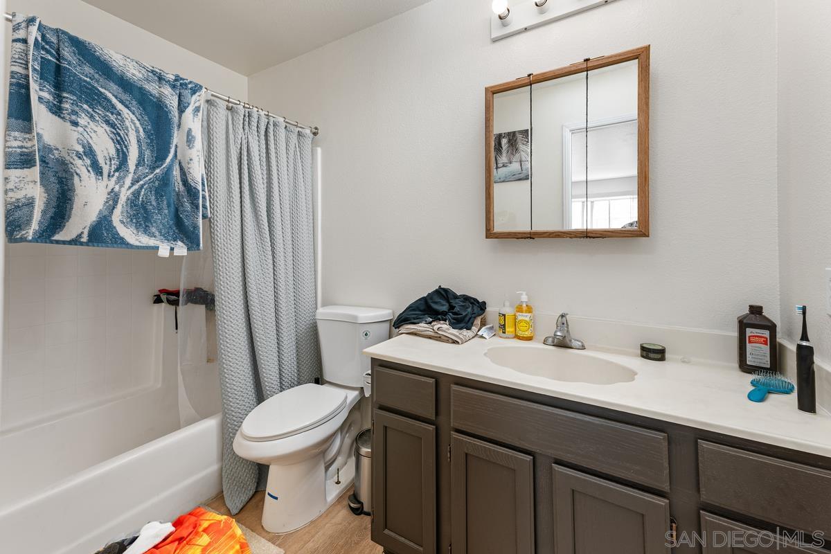 Detail Gallery Image 19 of 51 For 1956  Pacific Beach Dr, San Diego,  CA 92109 - – Beds | – Baths