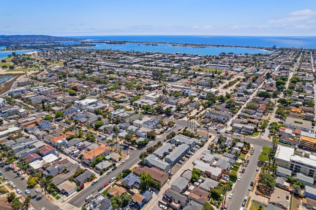 Detail Gallery Image 50 of 51 For 1956  Pacific Beach Dr, San Diego,  CA 92109 - – Beds | – Baths