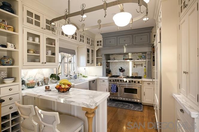 Detail Gallery Image 2 of 13 For Cambridge, Cardiff By The Sea,  CA 92007 - 3 Beds | 2/1 Baths