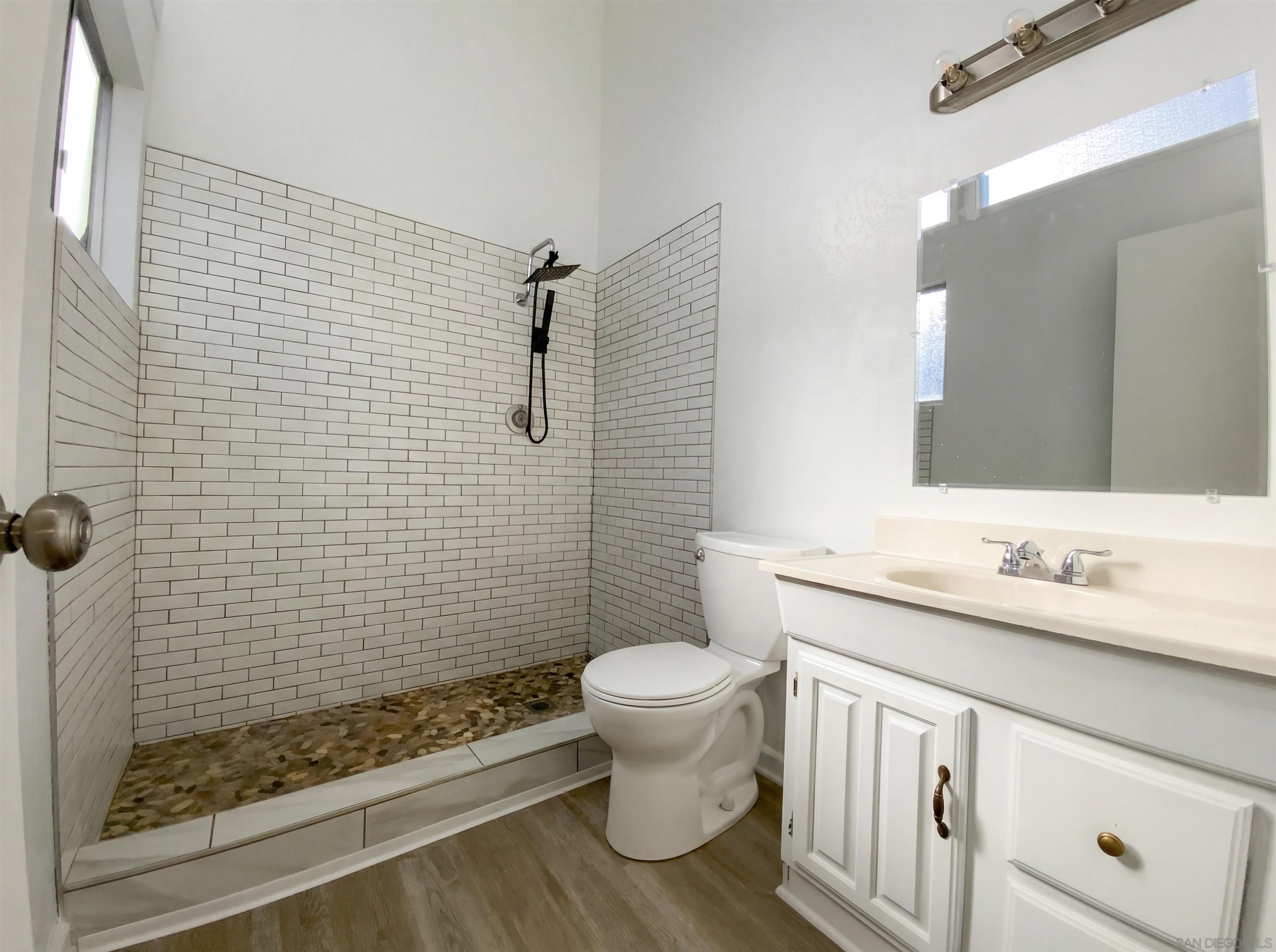 Detail Gallery Image 14 of 18 For 1494  Dumar Ave, El Cajon,  CA 92019 - 3 Beds | 2 Baths