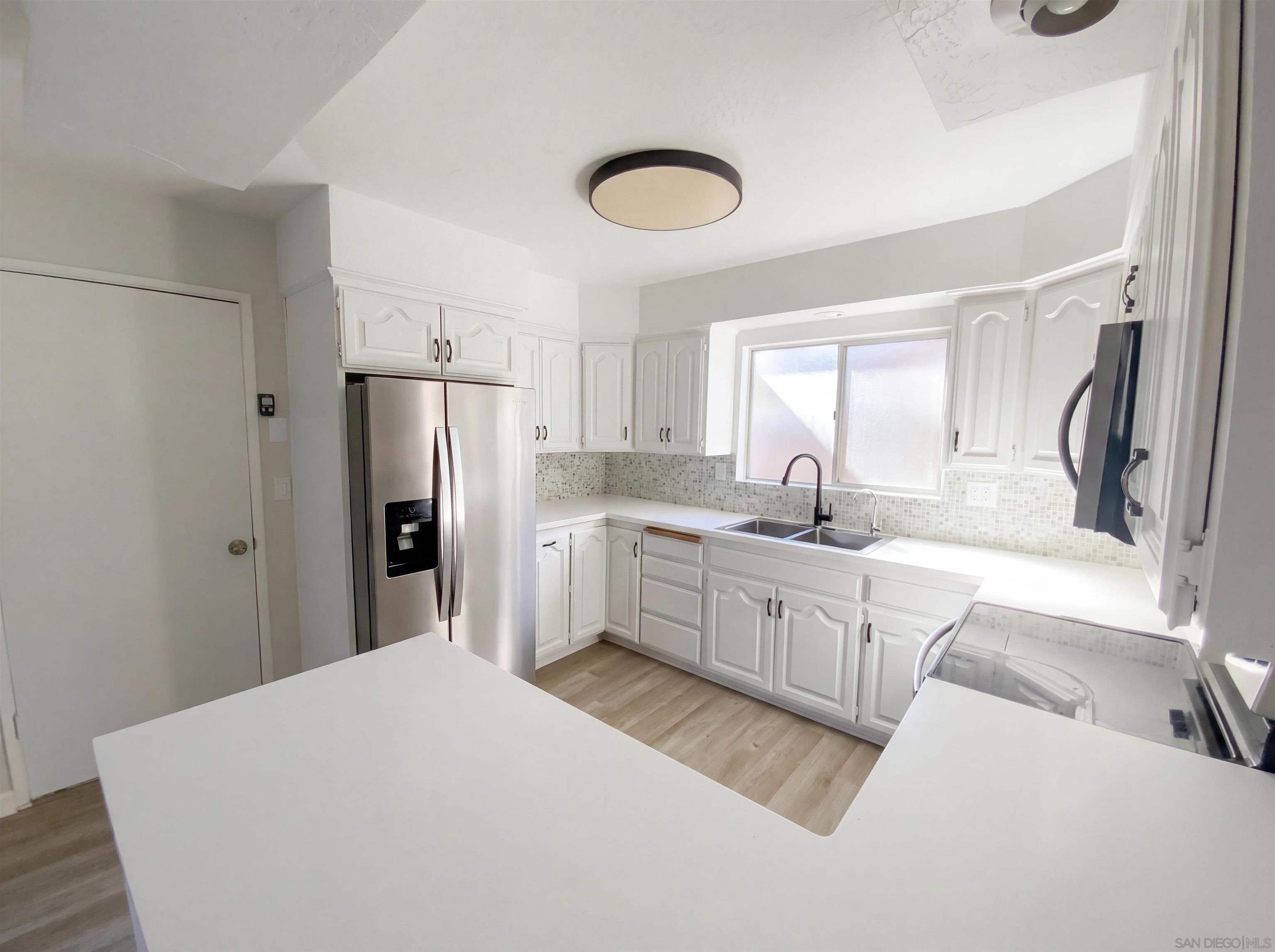 Detail Gallery Image 8 of 18 For 1494  Dumar Ave, El Cajon,  CA 92019 - 3 Beds | 2 Baths