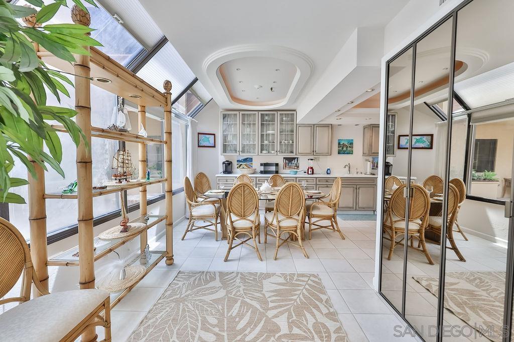 Detail Gallery Image 14 of 35 For 835  D Ave  #4,  Coronado,  CA 92118 - 2 Beds | 2/1 Baths