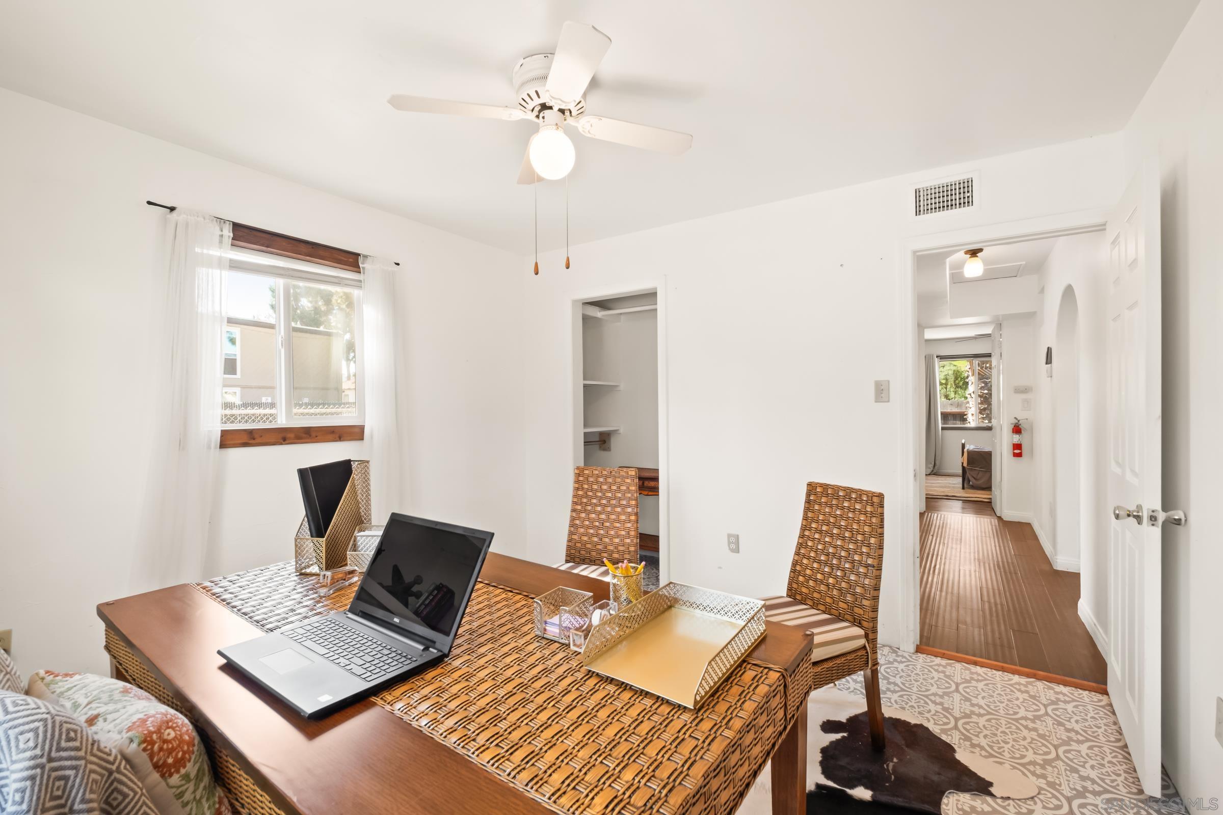 Detail Gallery Image 26 of 38 For 701  Valley Ave, Solana Beach,  CA 92075 - 3 Beds | 2 Baths